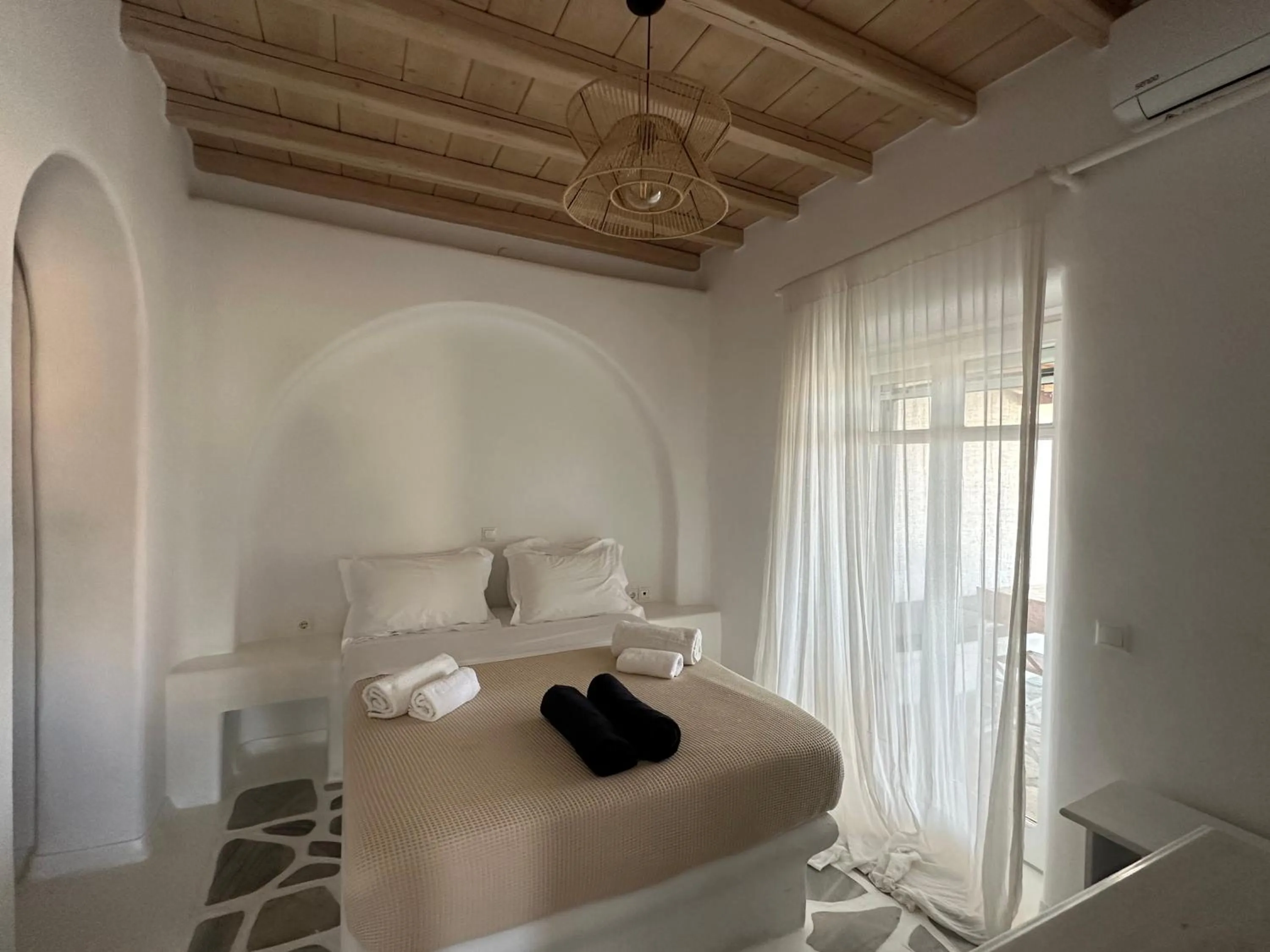 Bedroom in White Rock Suites & Villas