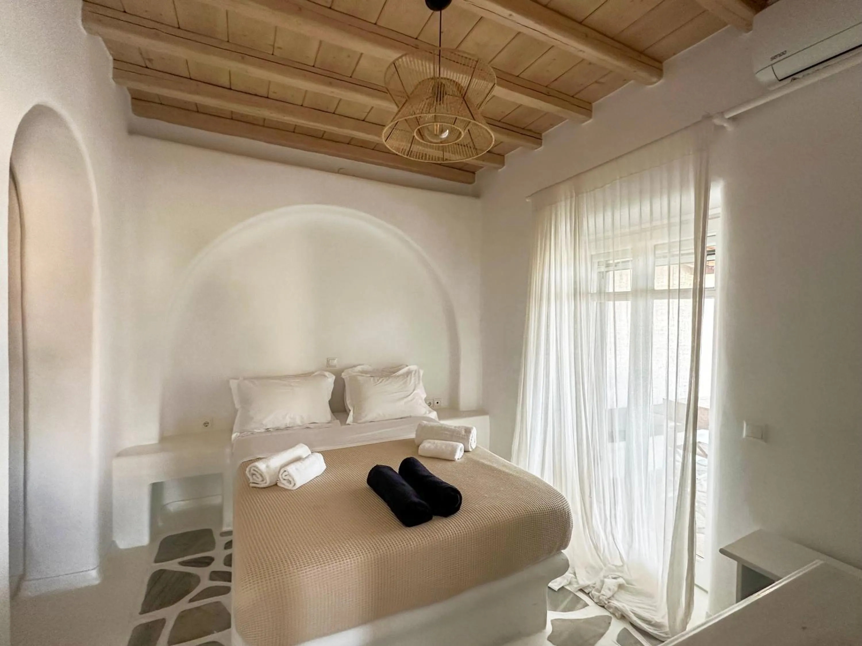 Photo of the whole room in White Rock Suites & Villas