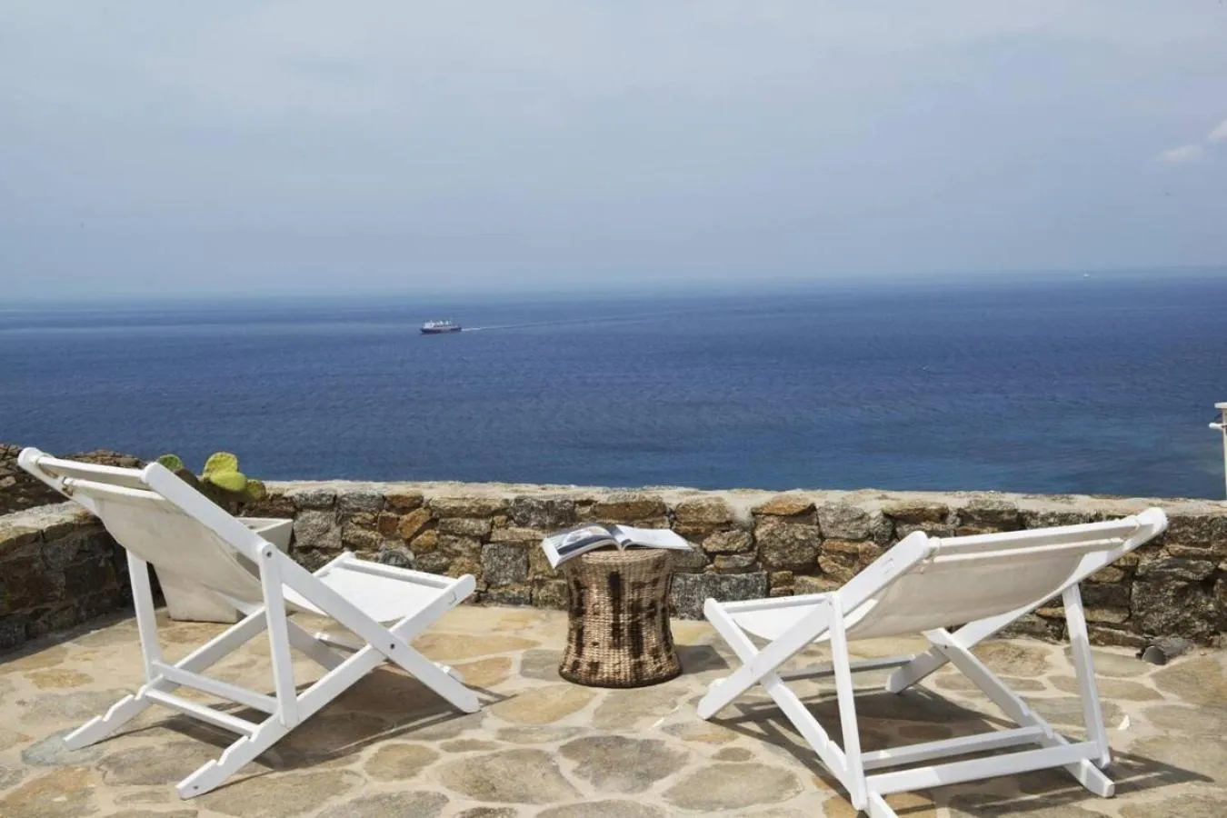 Balcony/Terrace in White Rock Suites & Villas