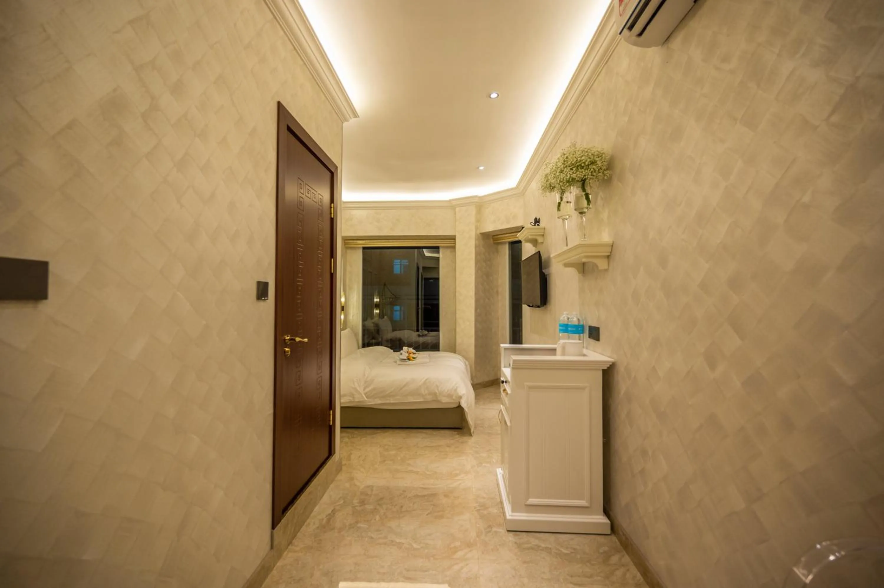 Living room, Bed in ACJ Residence @ Beside Cititel Hotel