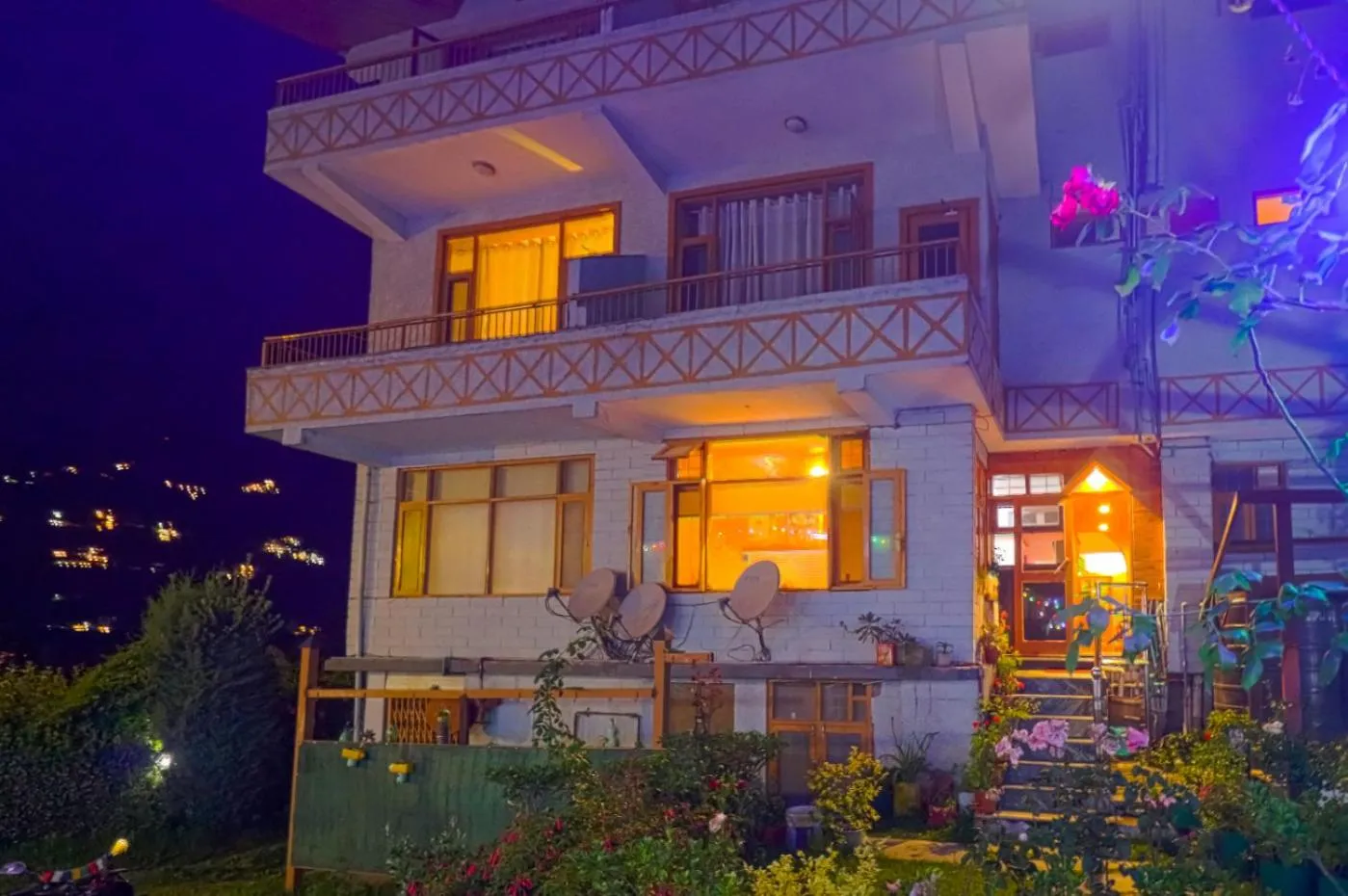 The Byke Neelkanth Manali