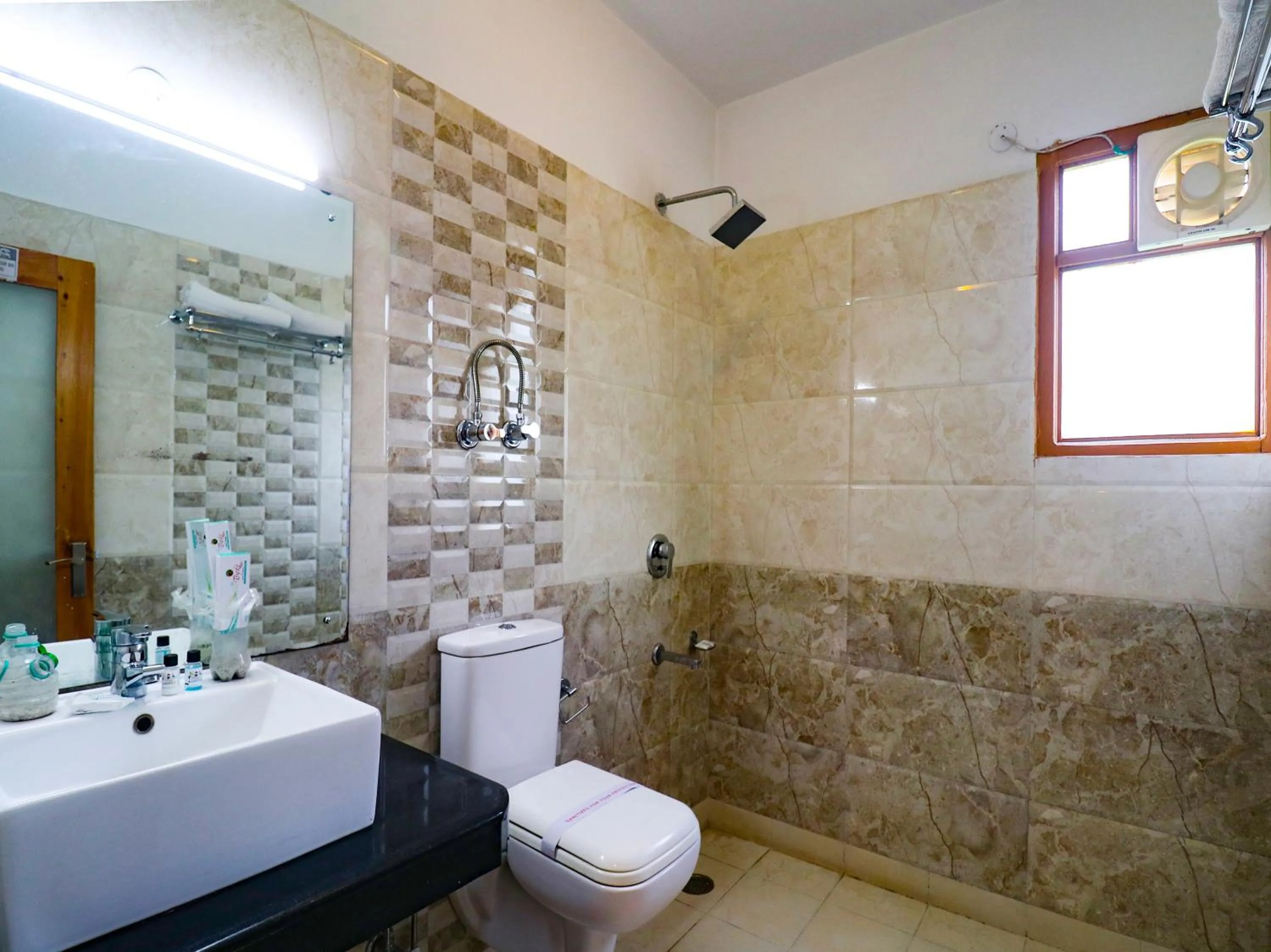 Bathroom in The Byke Neelkanth Manali