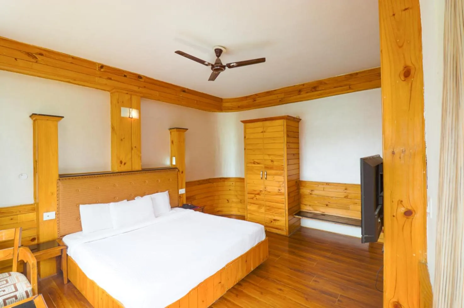 Bed in The Byke Neelkanth Manali