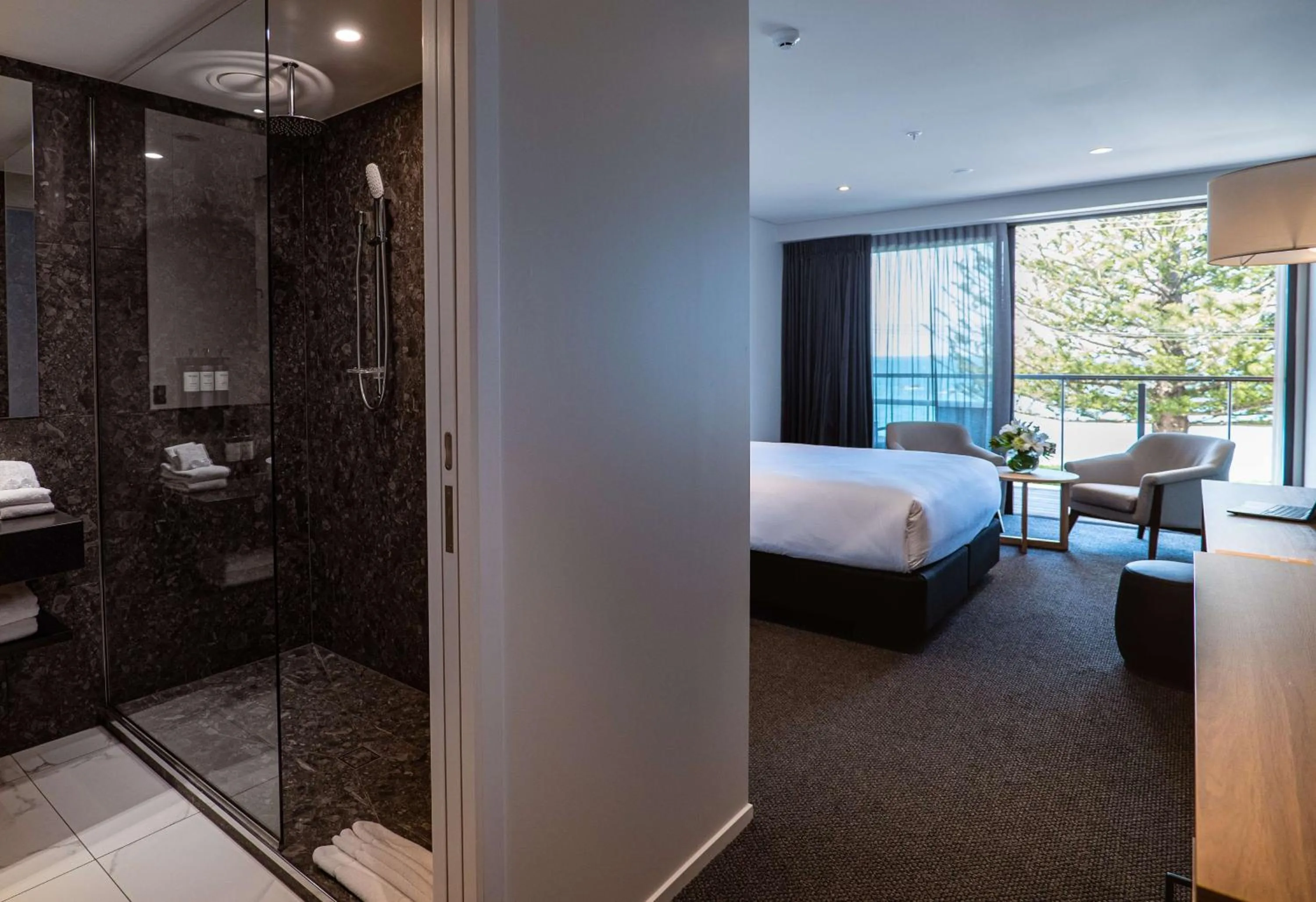 Bedroom, Bed in Sudima Kaikōura