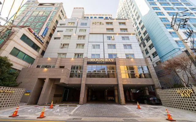 Property building in Moonbay Hotel