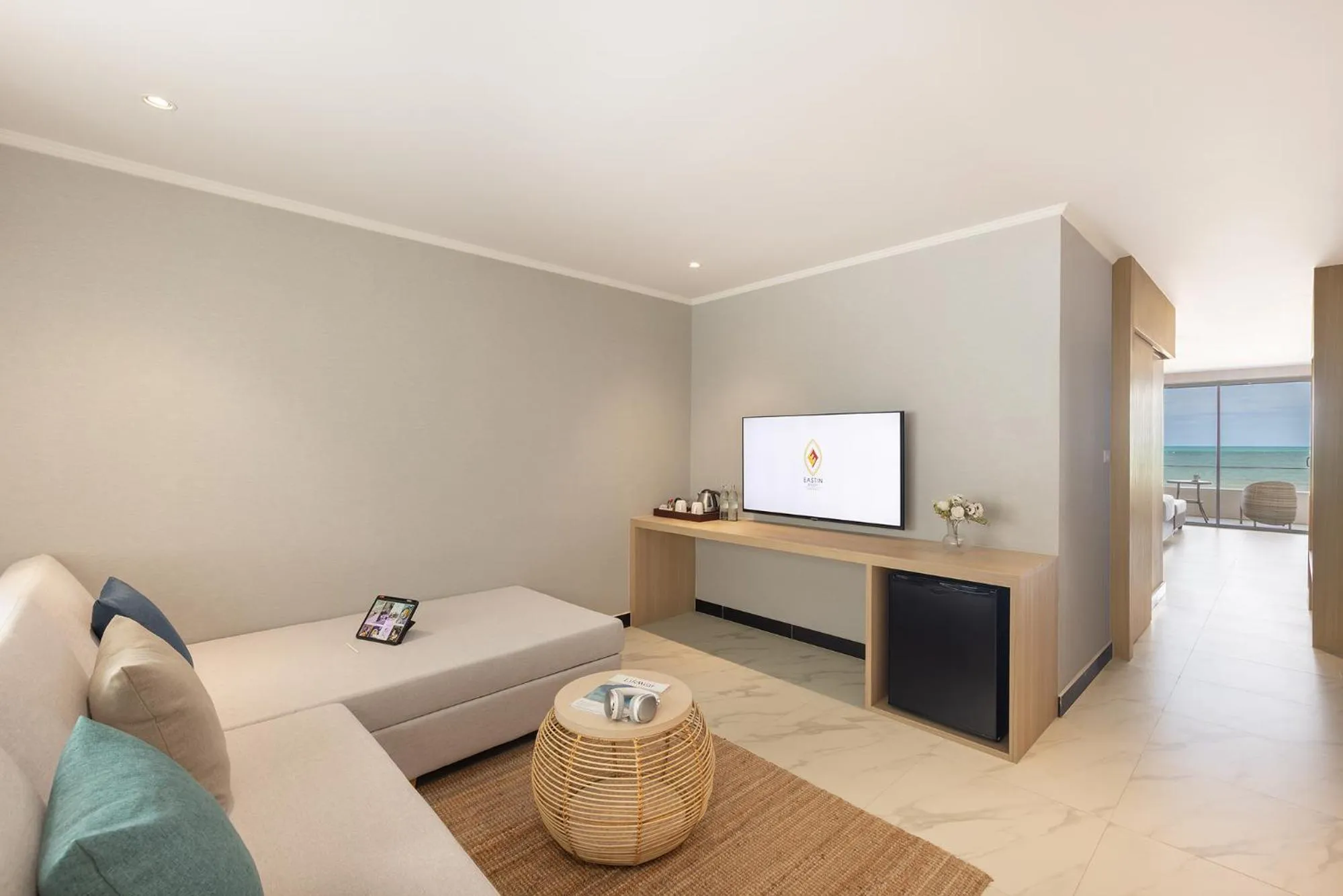 Guests, Bed in Eastin Resort Rayong