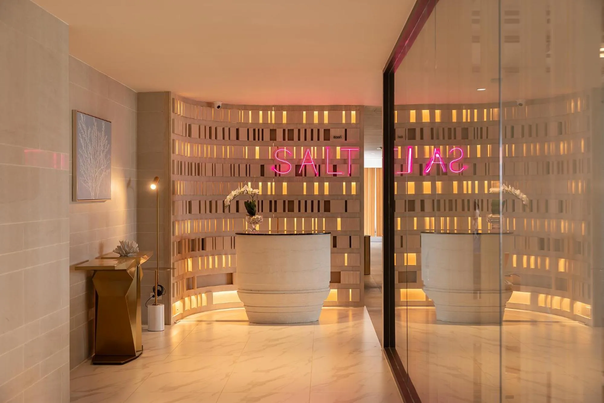 Restaurant/places to eat in Eastin Resort Rayong