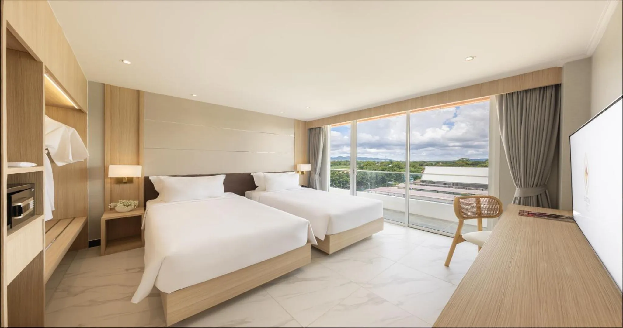 Bed in Eastin Resort Rayong