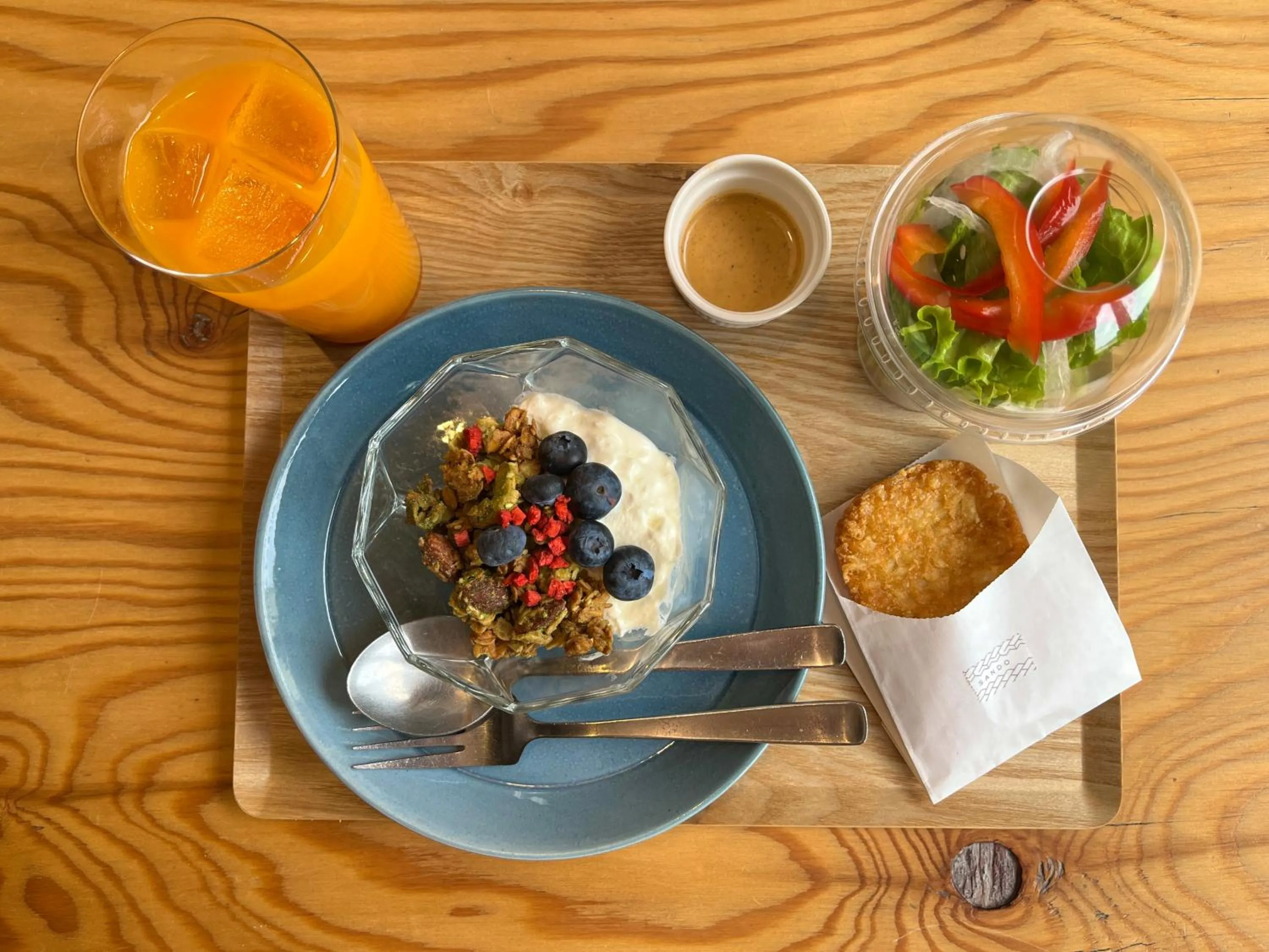 Breakfast in Coliving & Cafe SANDO