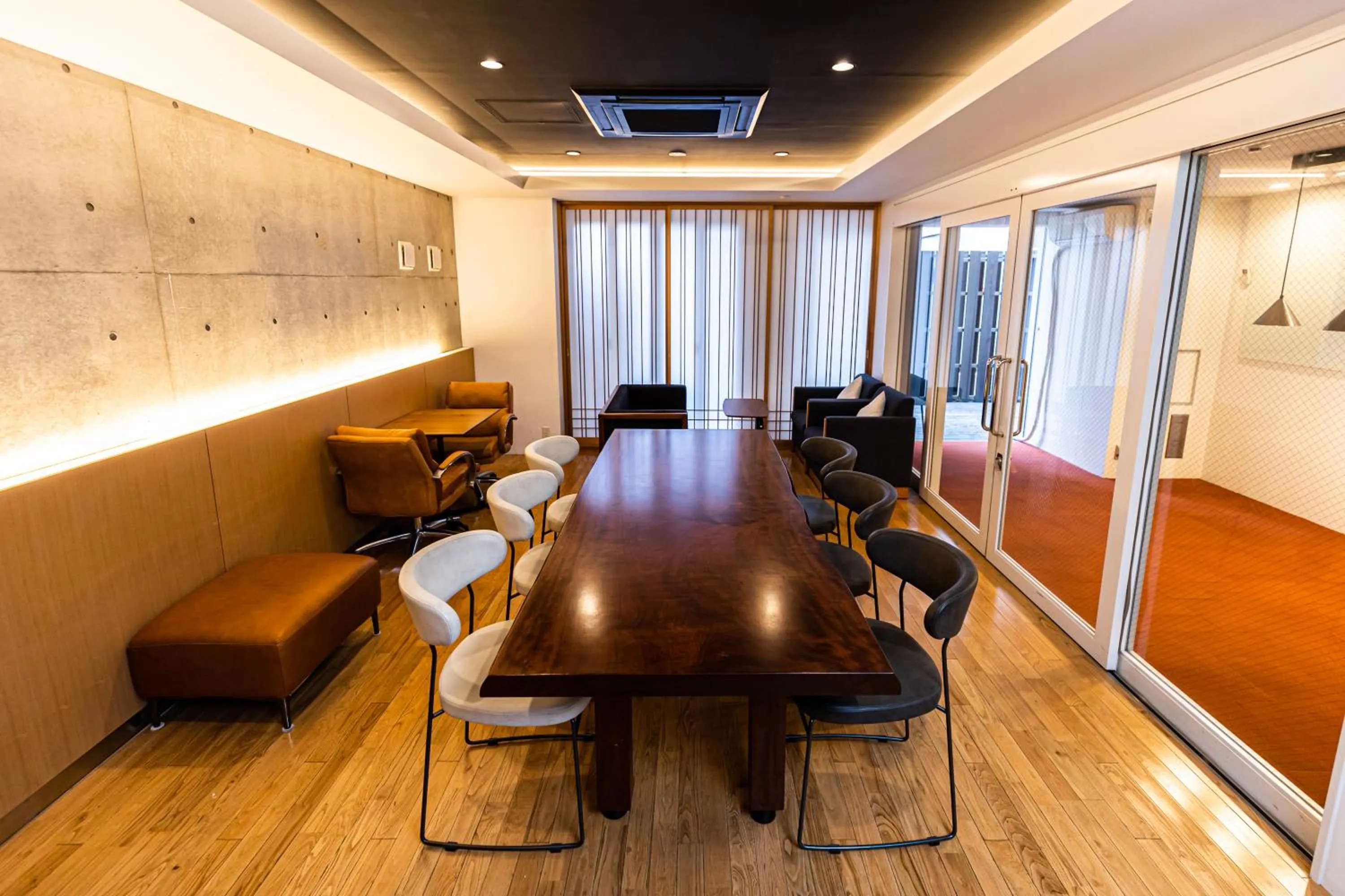 Lounge or bar in Minn Shin-Osaka