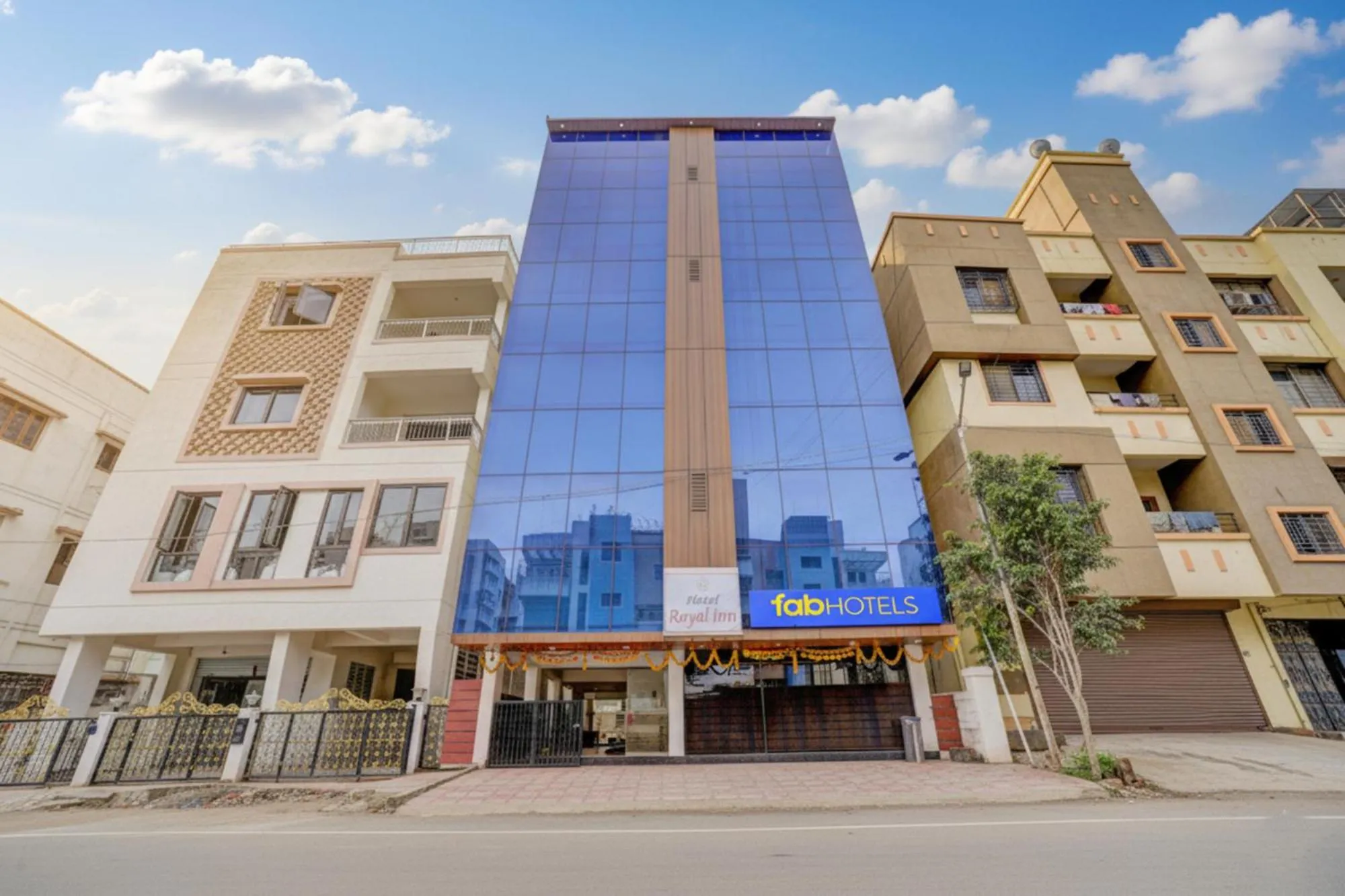 Property building in Via Royal Inn NS - Taluka