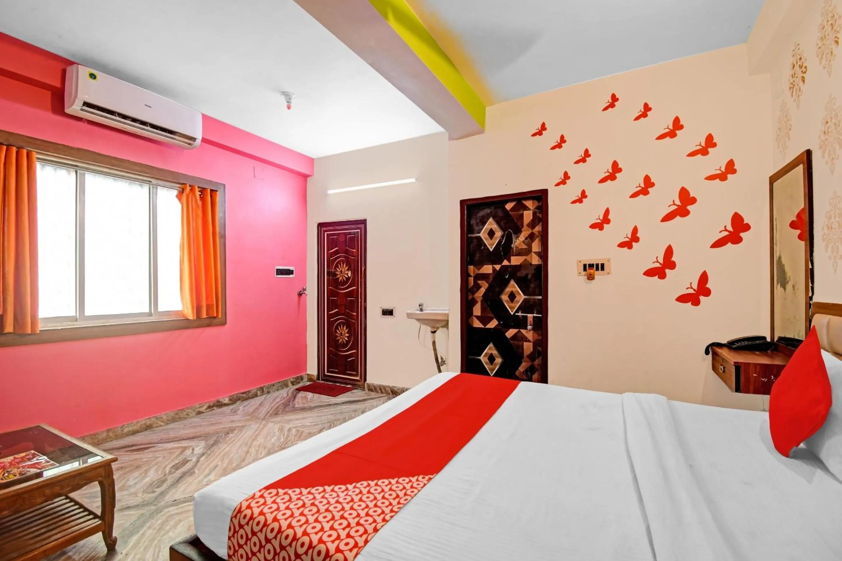 Bedroom, Bed in Hotel O Diamond Palace Guest House