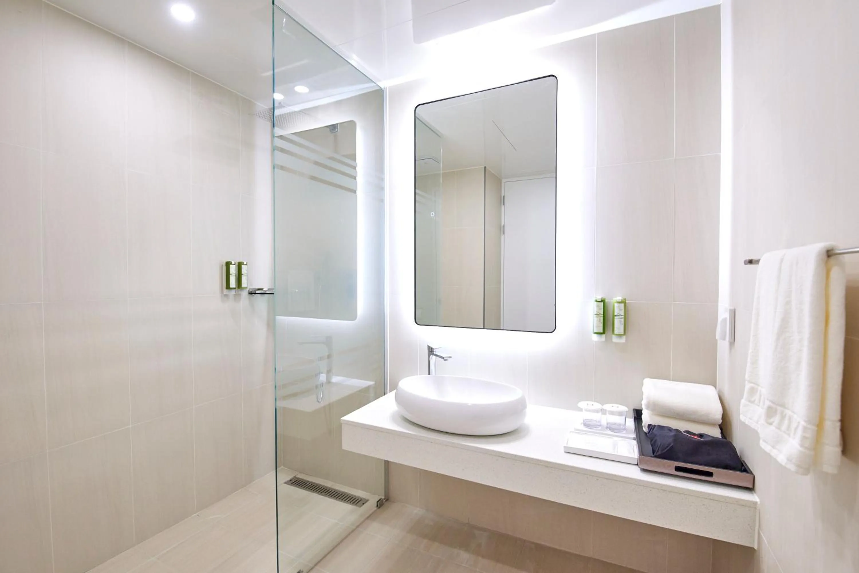 Shower in Busan City Hotel