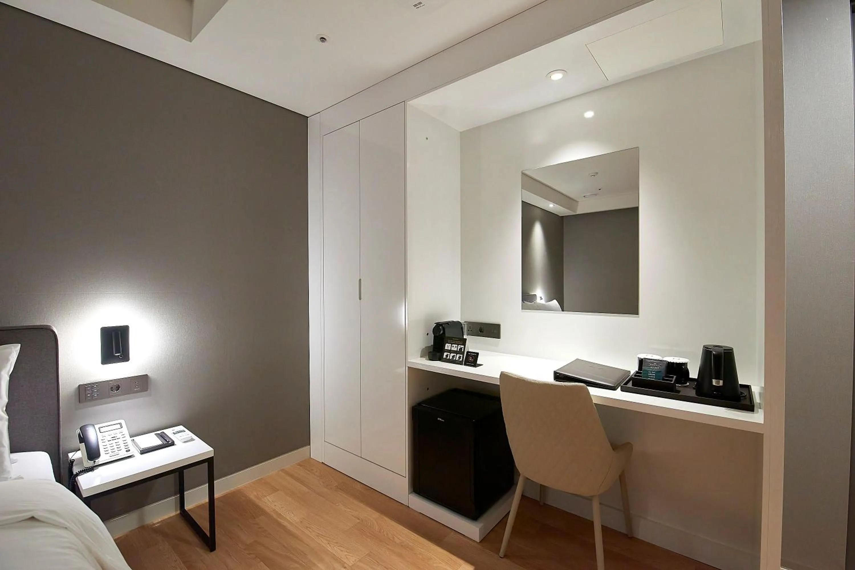 TV and multimedia in Busan City Hotel