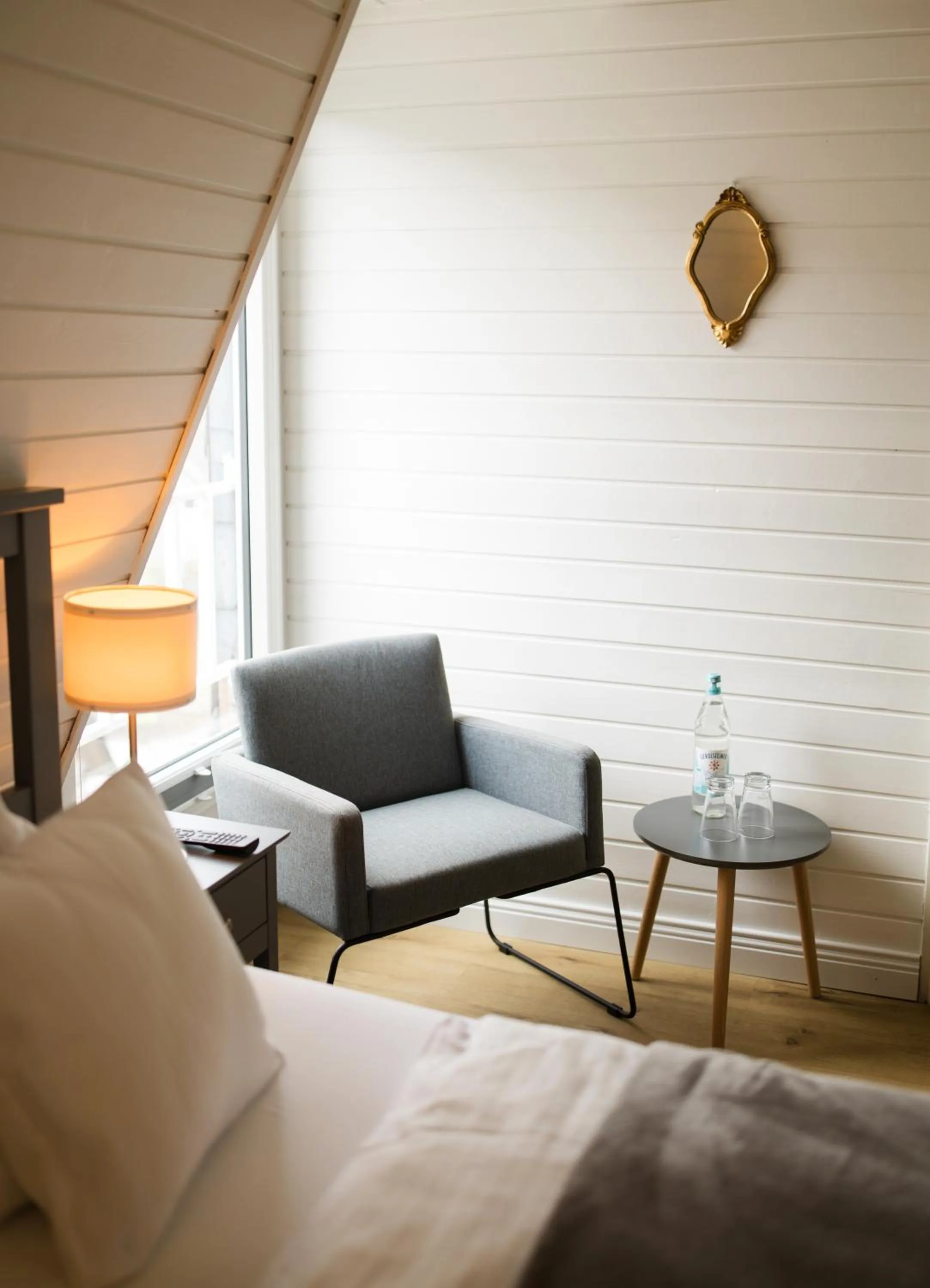 Seating area in RATSKELLER Hotel & Restaurant