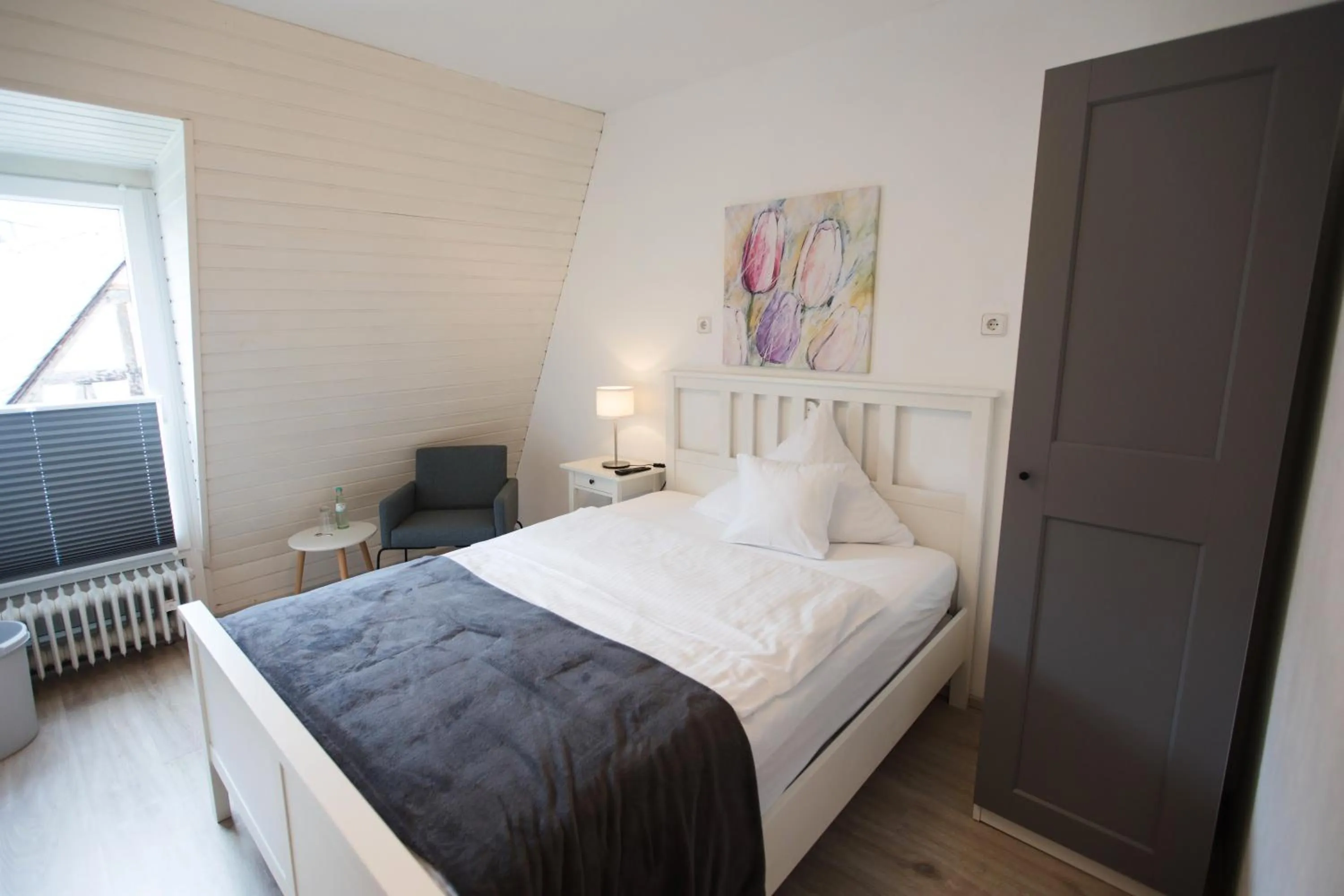 Bed in RATSKELLER Hotel & Restaurant