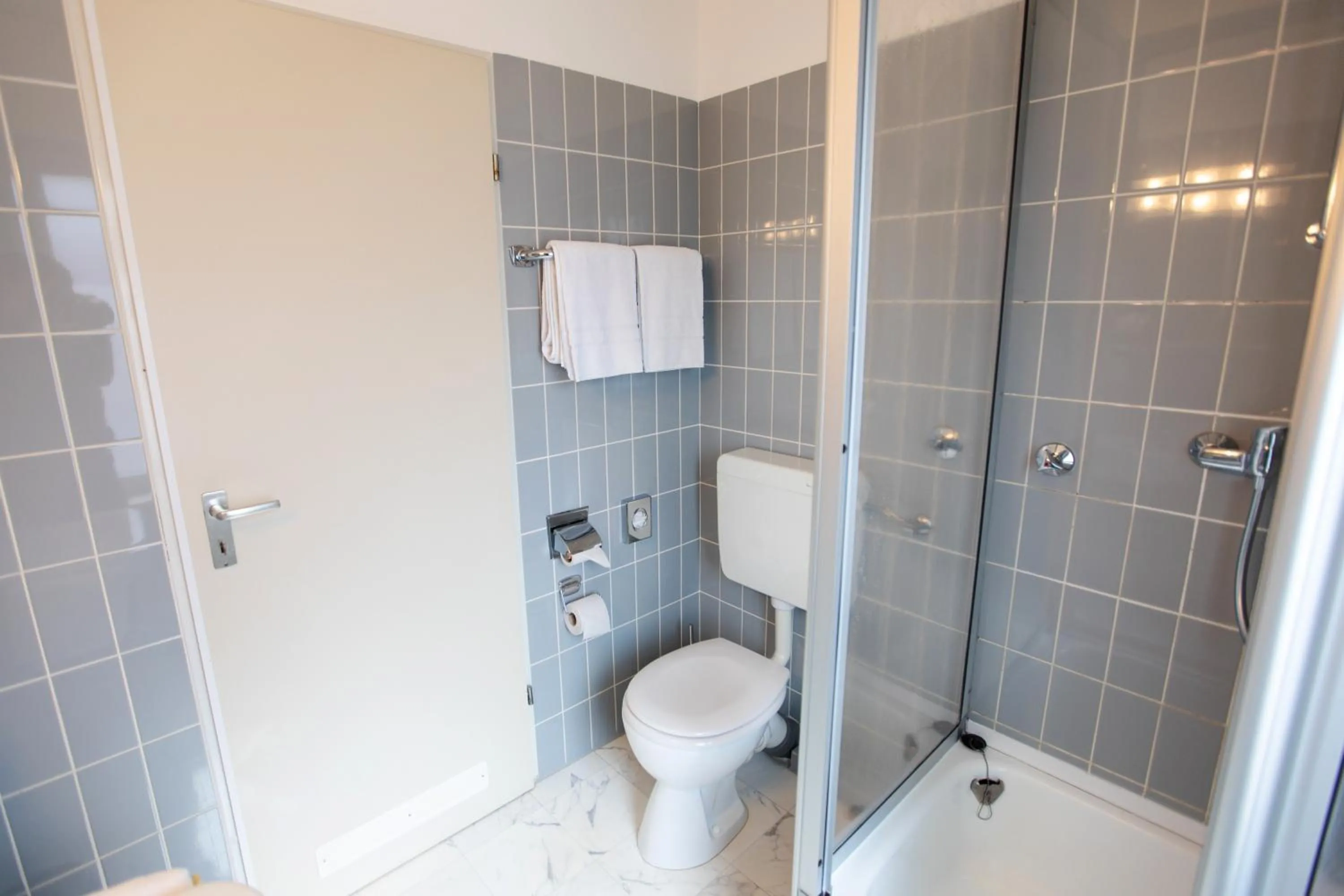 Shower in RATSKELLER Hotel & Restaurant