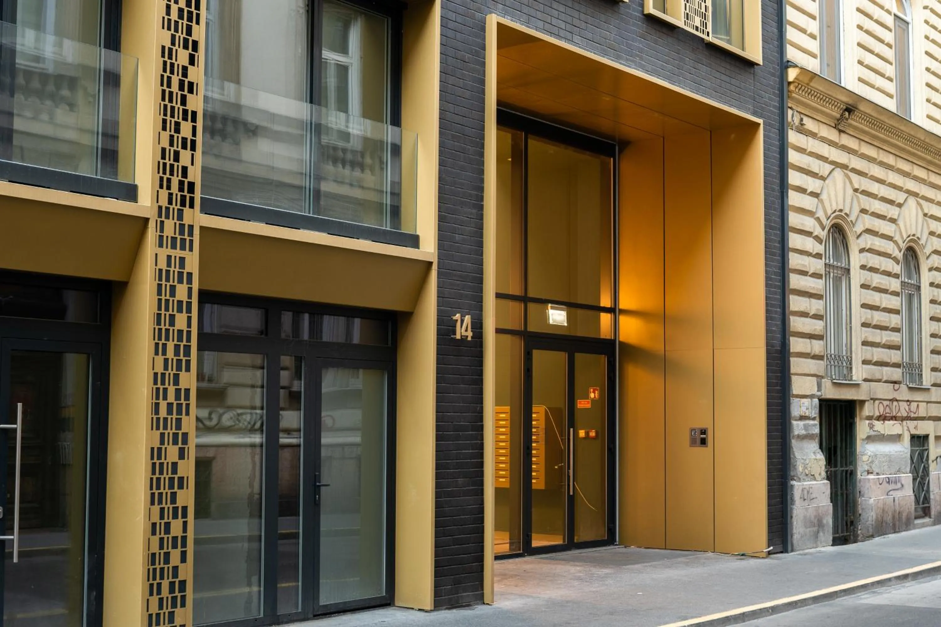 Property building in Vagabond Grand'Or