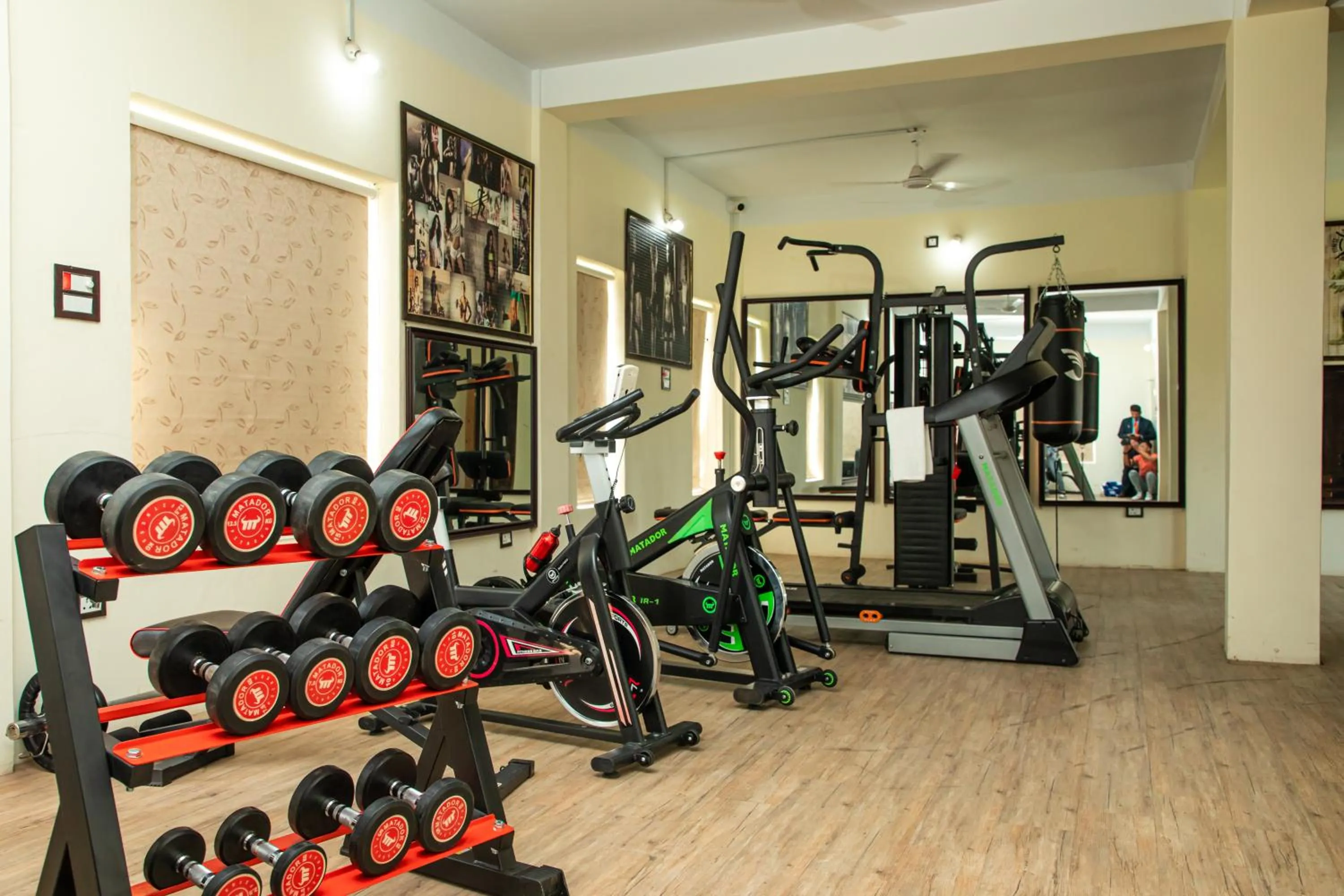 Fitness centre/facilities in Gautam Buddha International Hotel