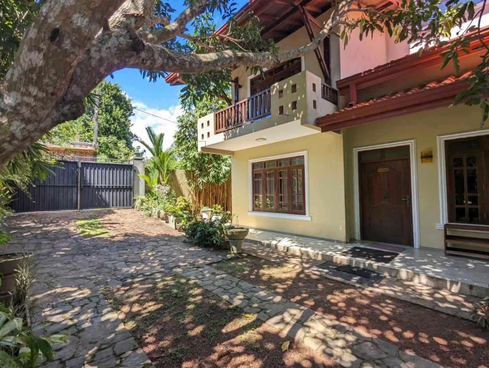 Property building in Green View Villa