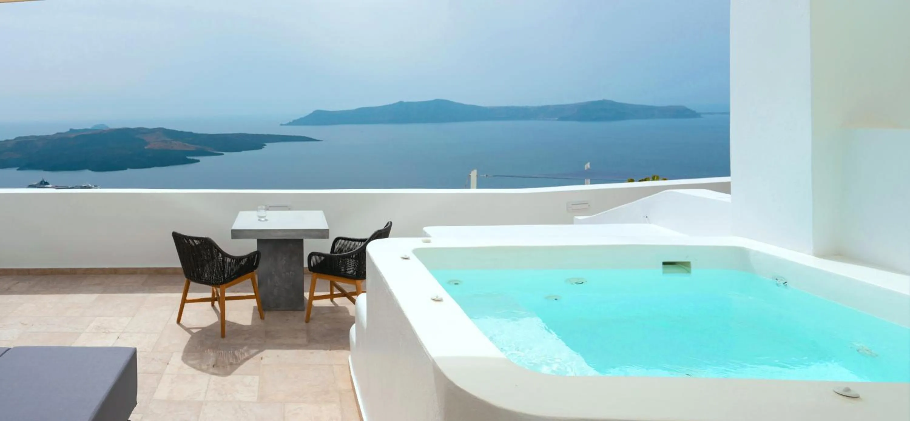 Hot Tub in Asha Luxury Suites