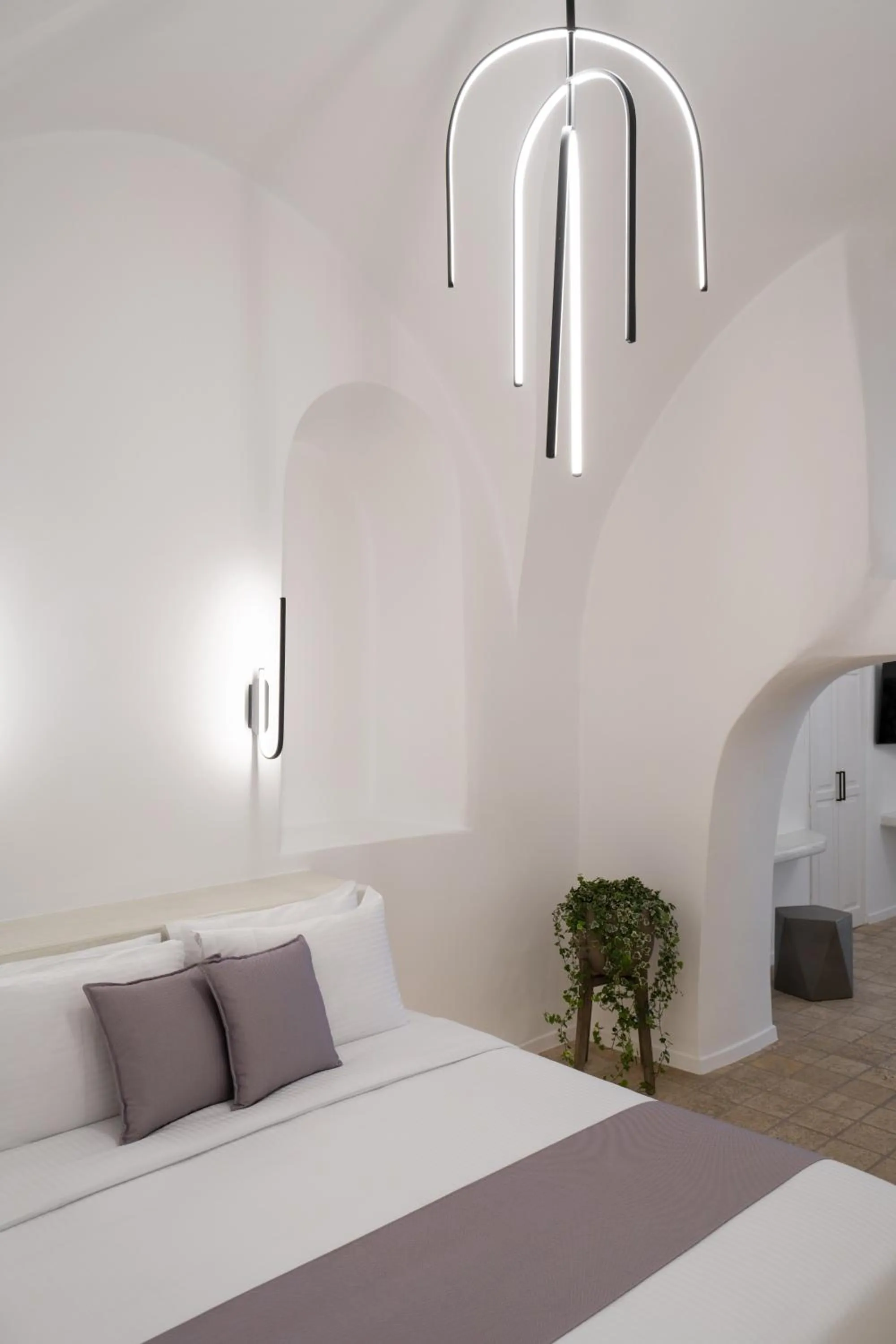 Bedroom, Bed in Asha Luxury Suites