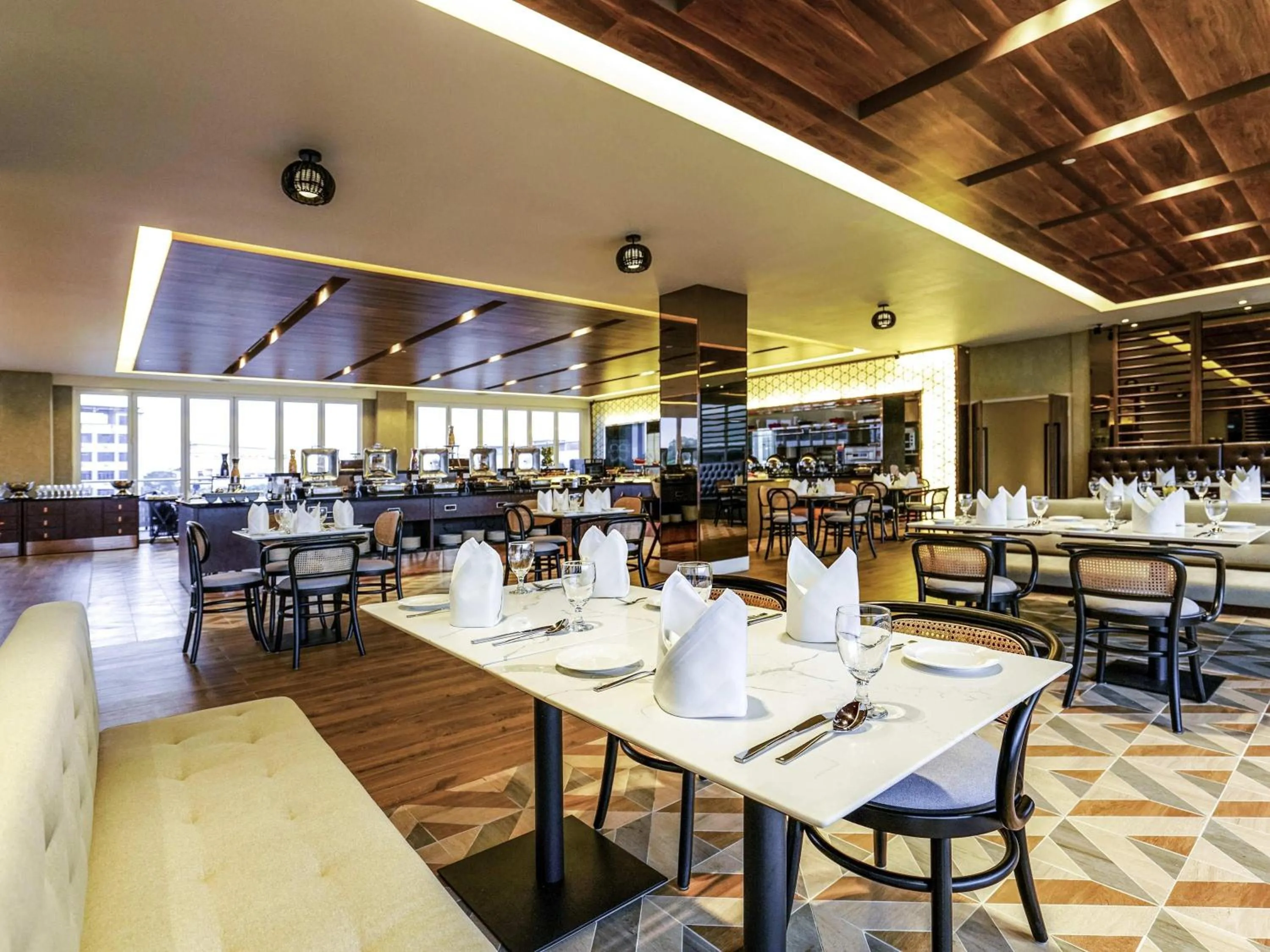 Restaurant/places to eat in Mercure Langkawi Pantai Cenang