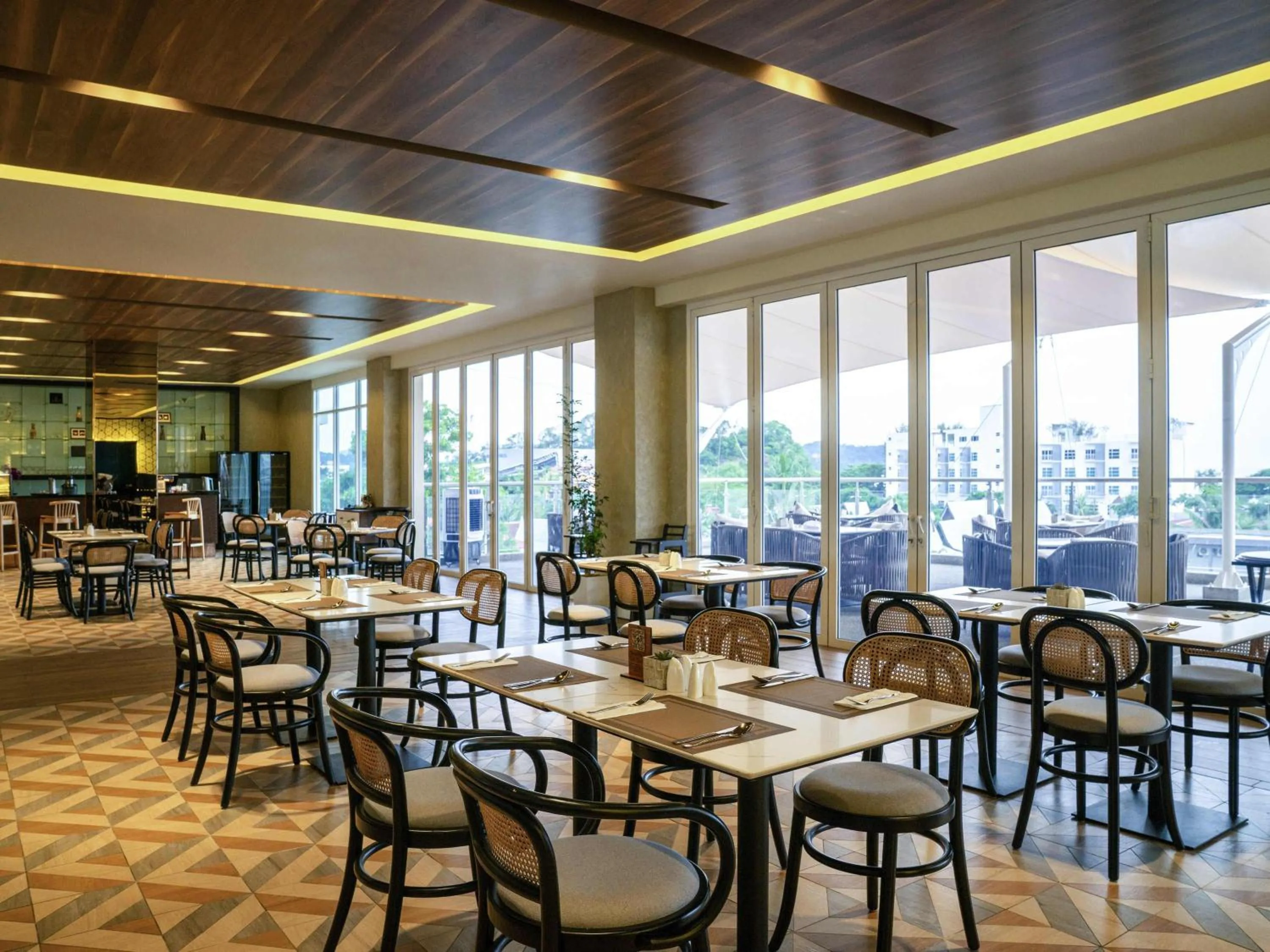 Restaurant/places to eat in Mercure Langkawi Pantai Cenang