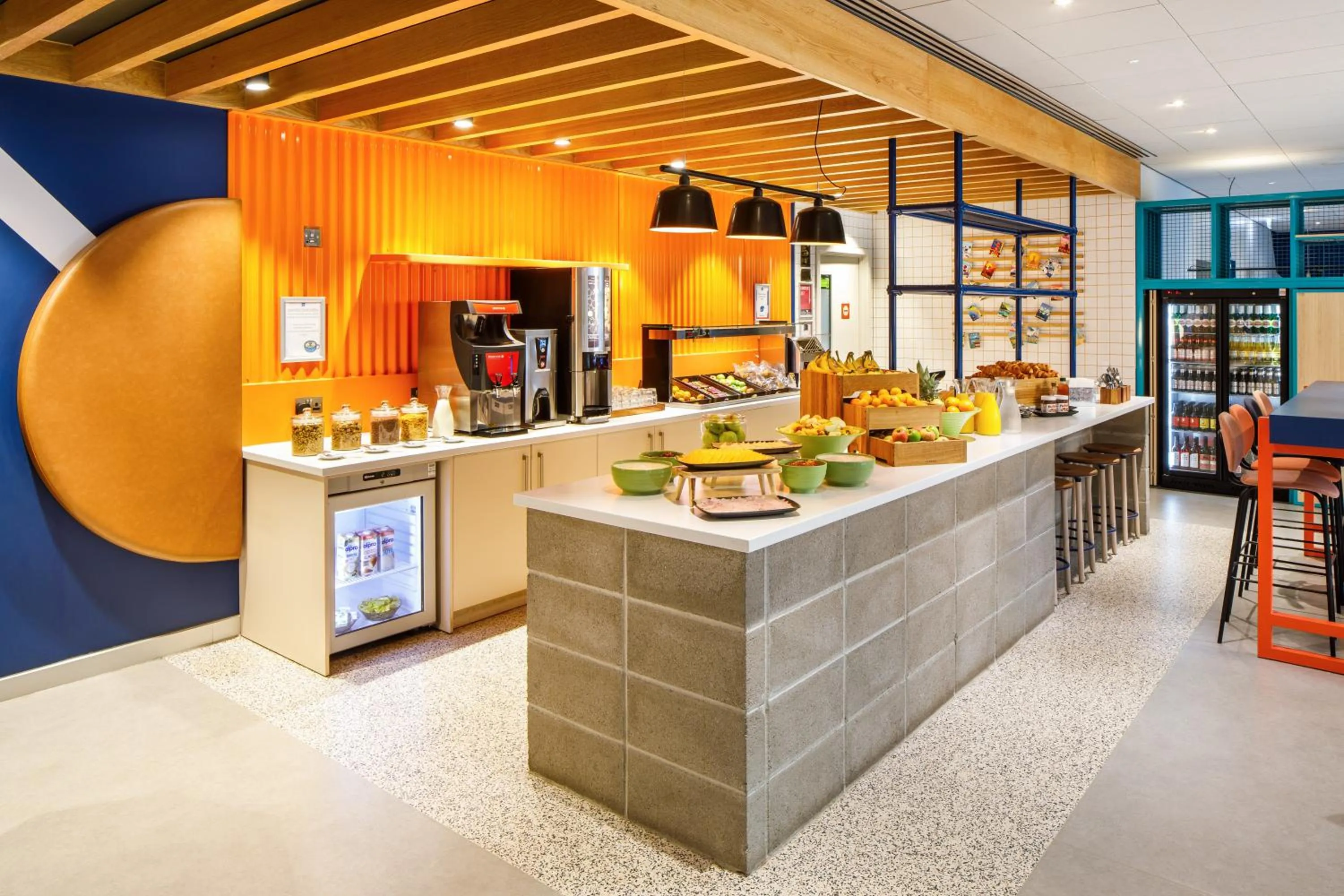 Dining area in ibis budget Manchester Airport T2