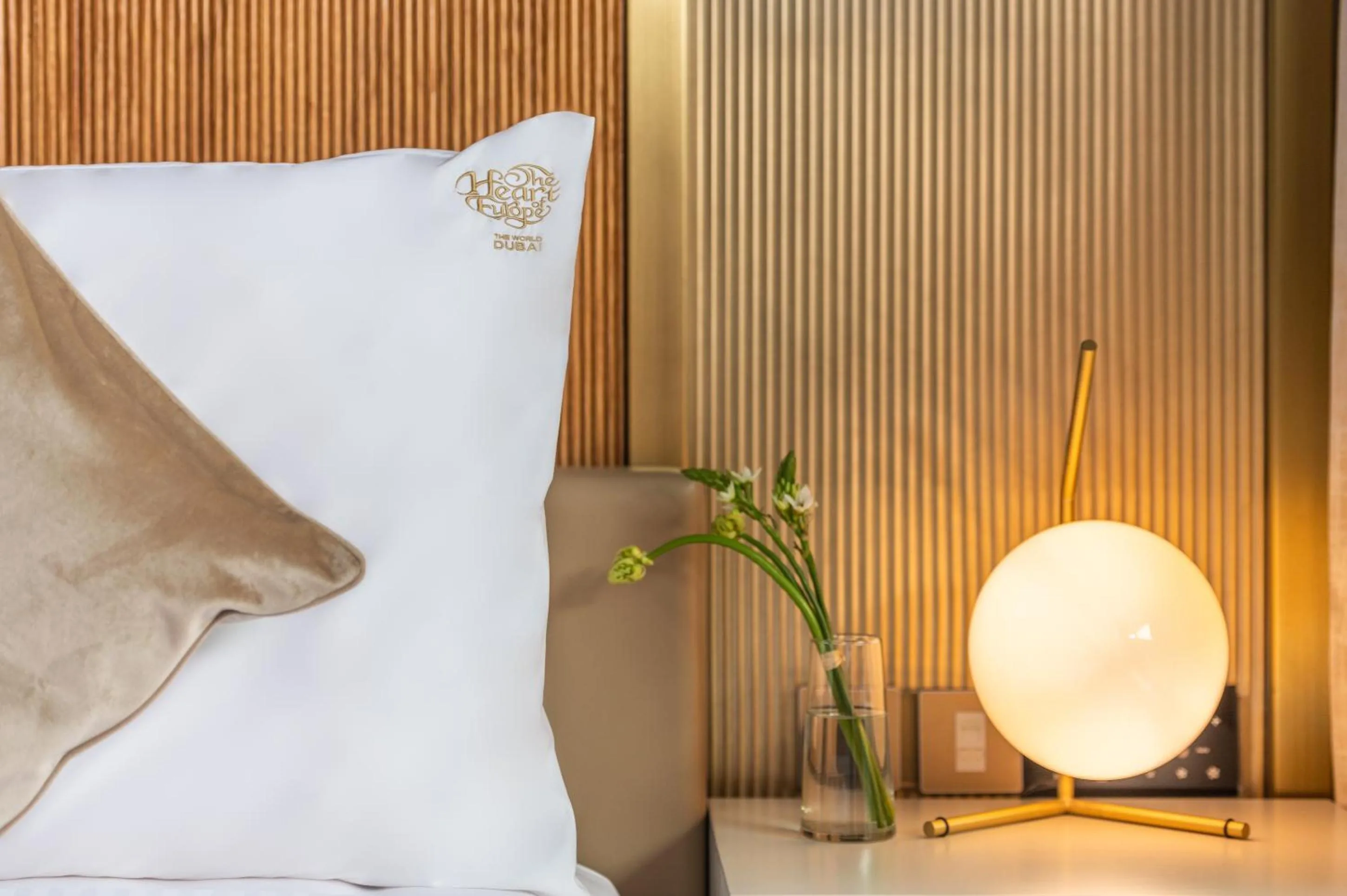 Bedroom, Bed in Voco Dubai Monaco, The Heart of Europe by IHG-Adult only