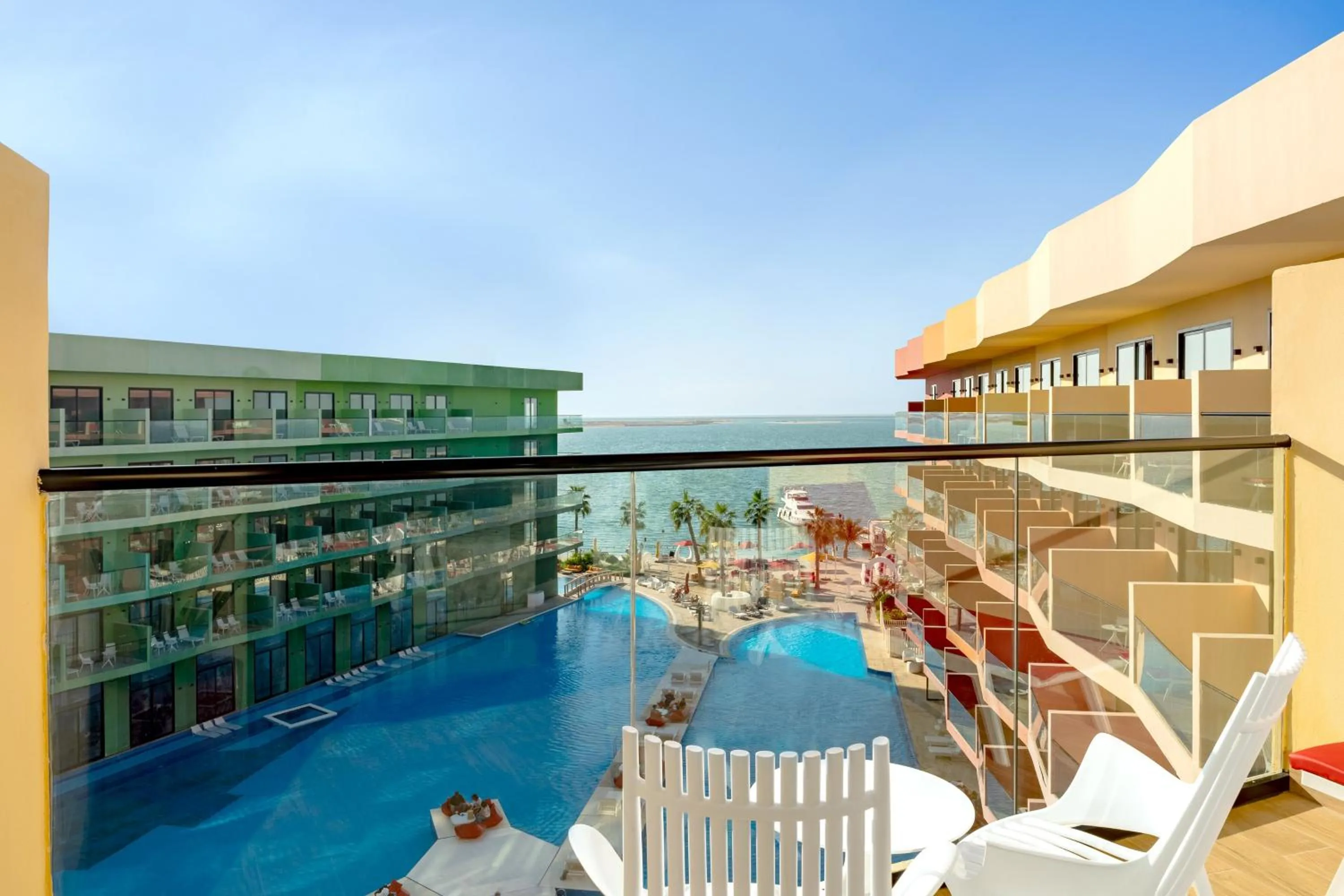 Photo of the whole room in Voco Dubai Monaco, The Heart of Europe by IHG-Adult only