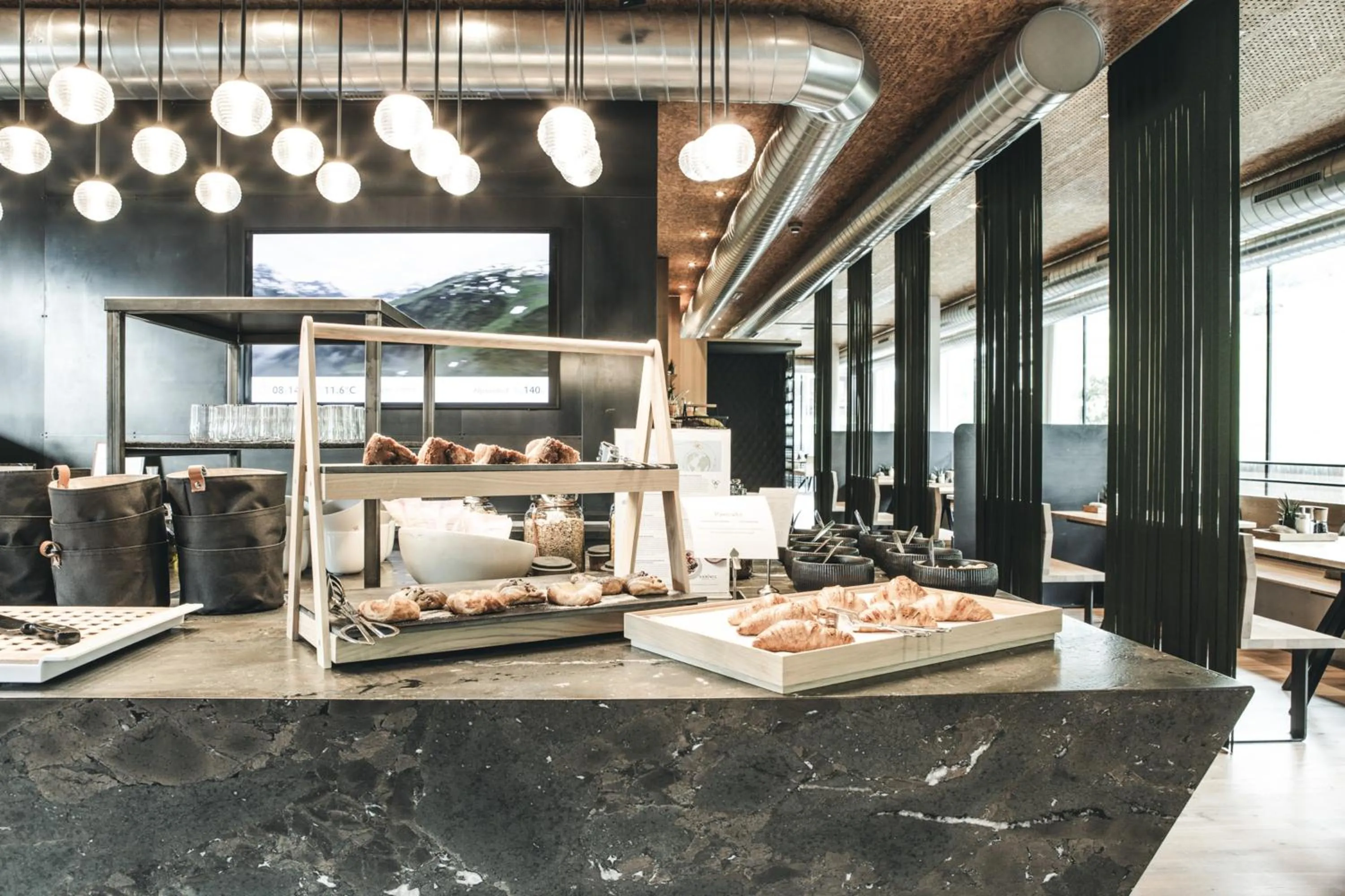 Buffet breakfast in Hotel Arlmont 4 Stern Superior