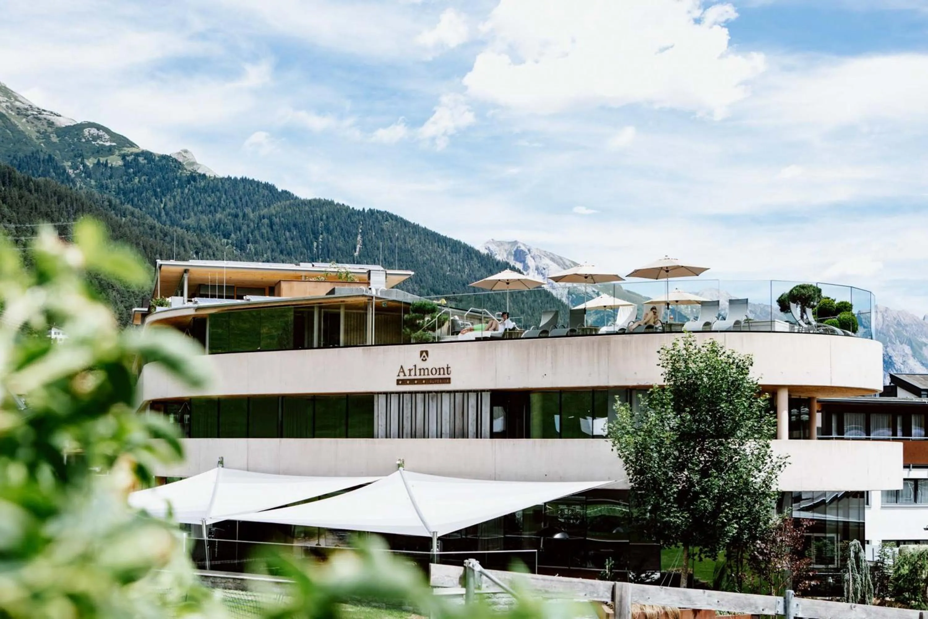 Property building in Hotel Arlmont 4 Stern Superior