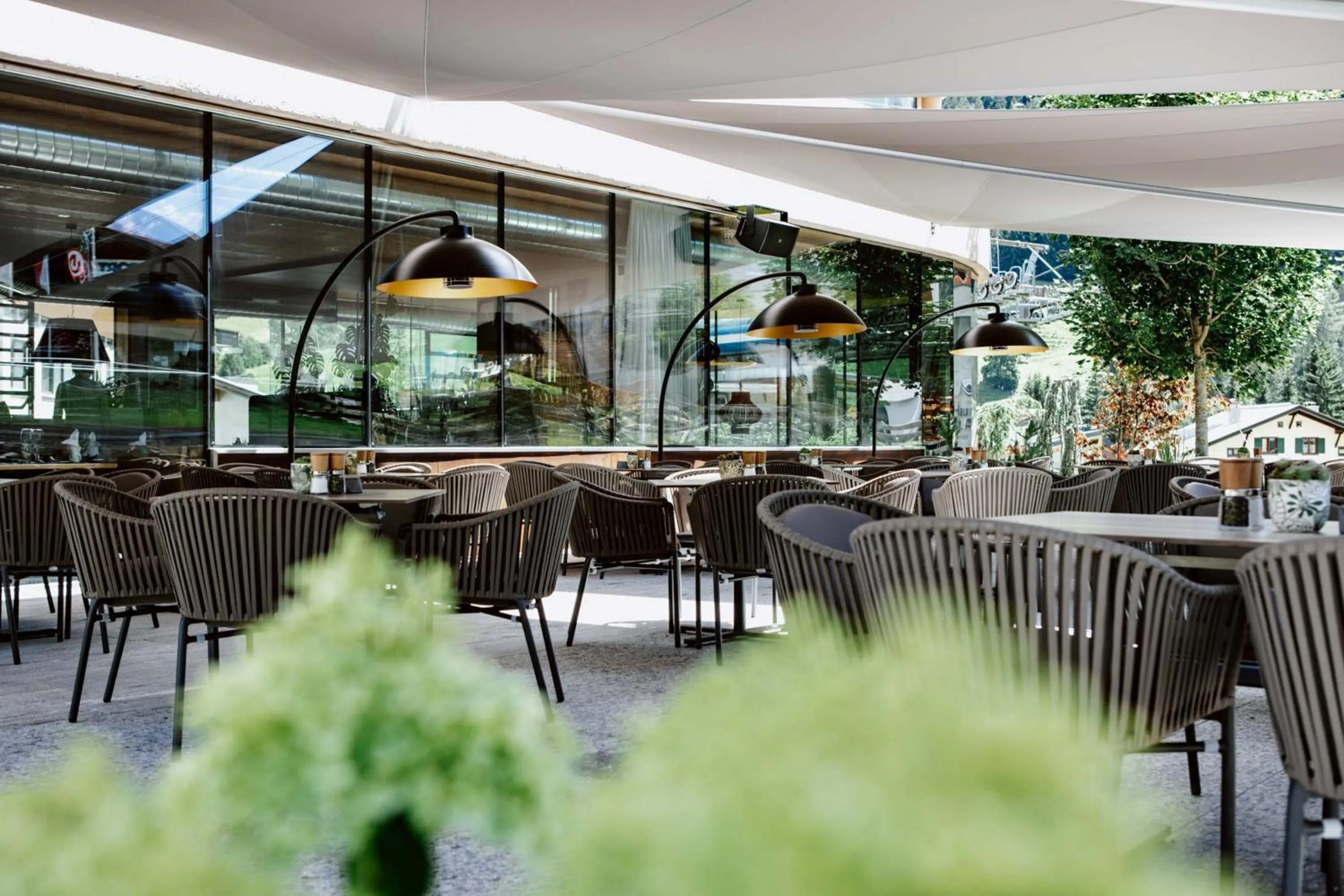 Restaurant/places to eat in Hotel Arlmont 4 Stern Superior