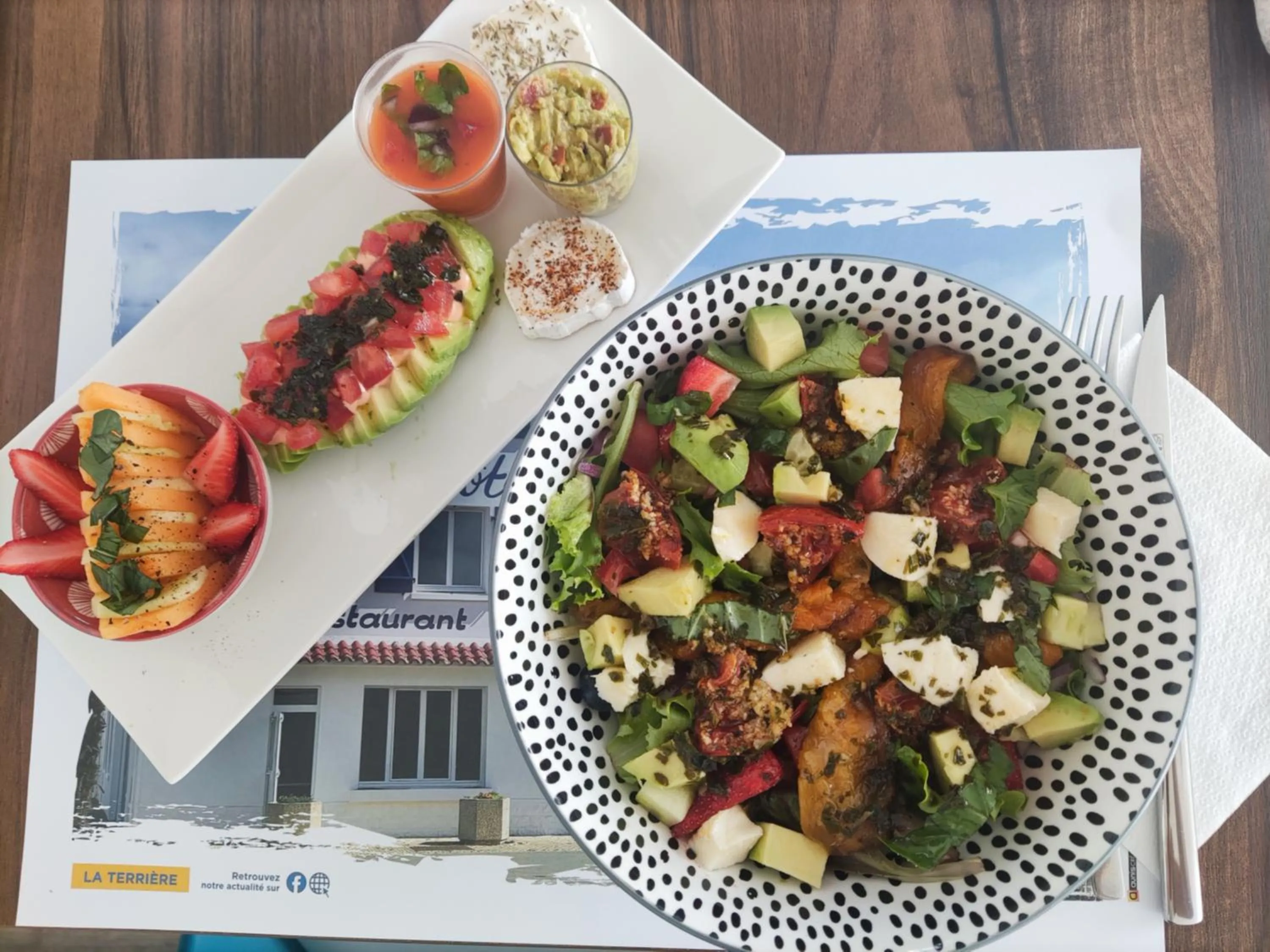 Restaurant/places to eat in La Côte de Lumière