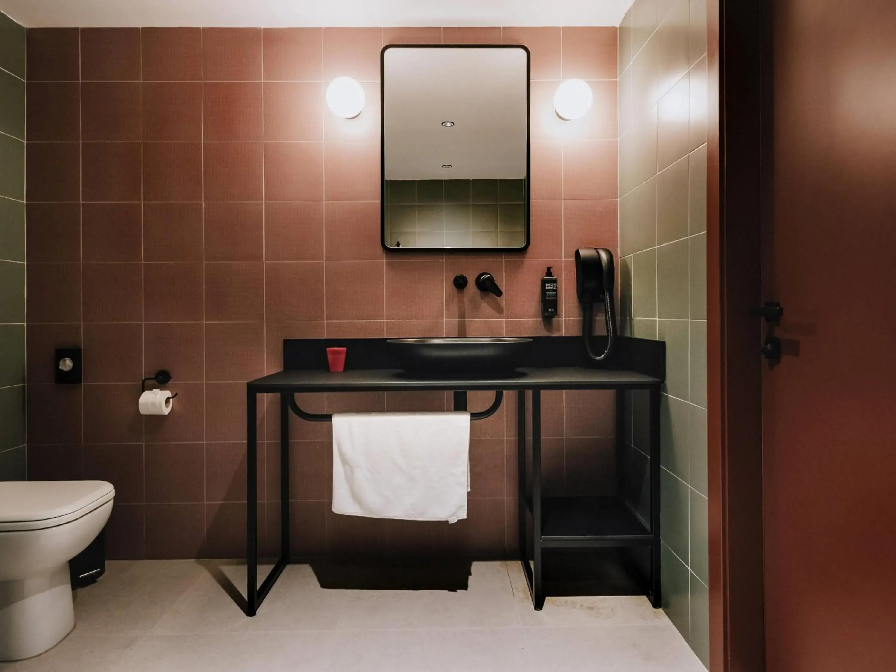 Standard Room with Courtyard View in ibis Styles ST Pauls Bay Malta Standard Room with Courtyard View in ibis Styles ST Pauls Bay Malta