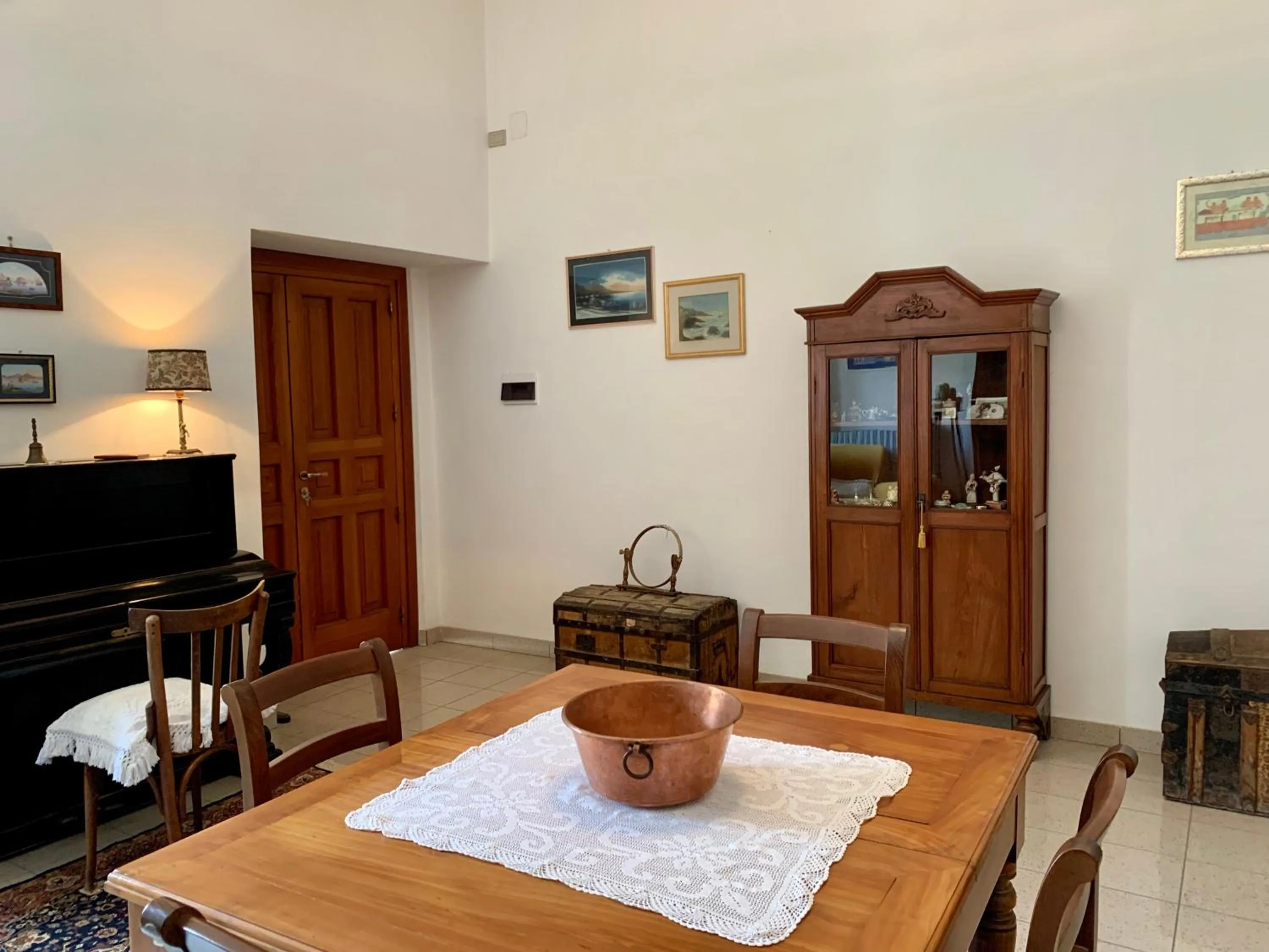 Communal lounge/ TV room in Il Duca di Vietri