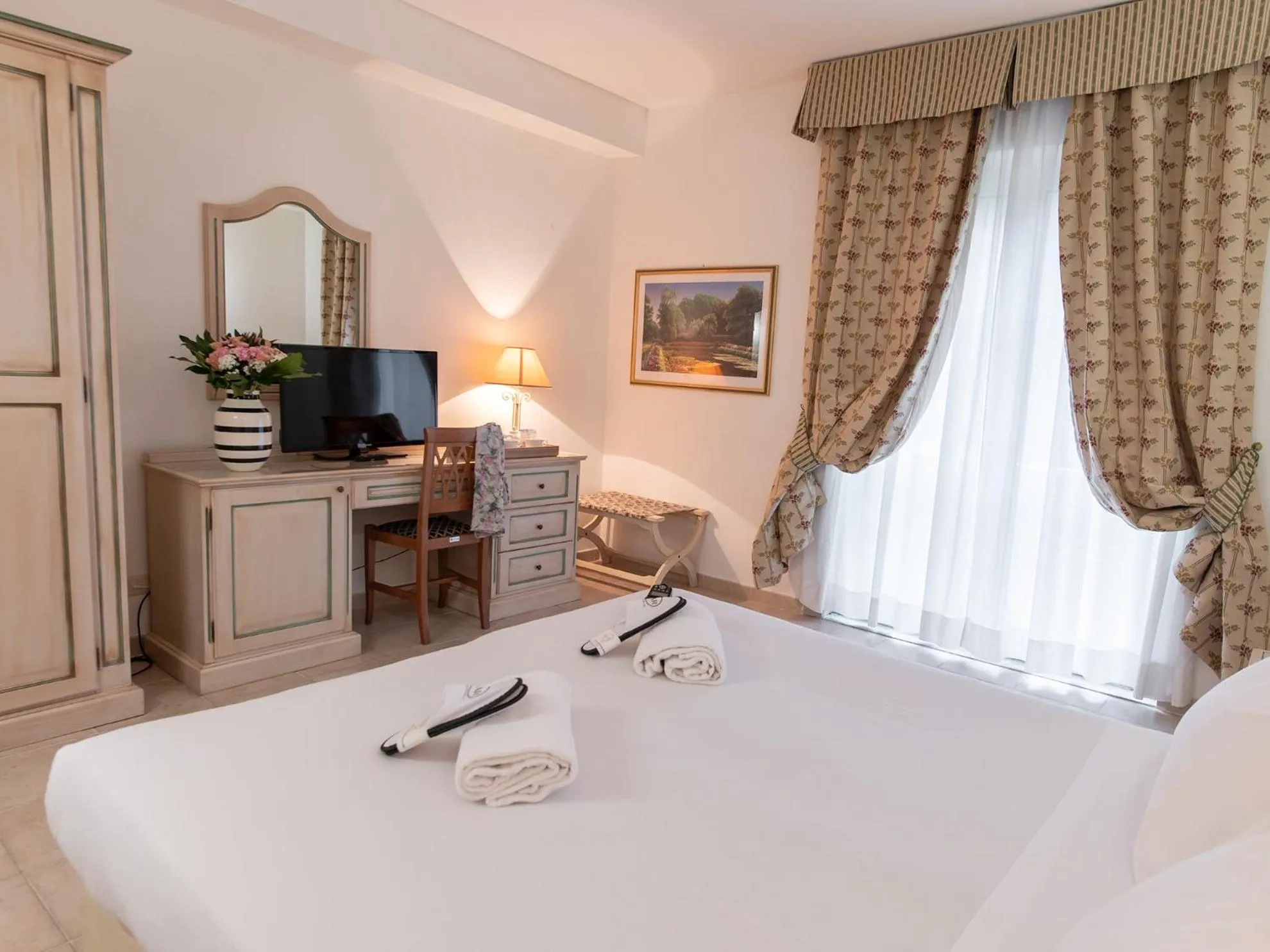 Bed in Toscana Wellness Resort