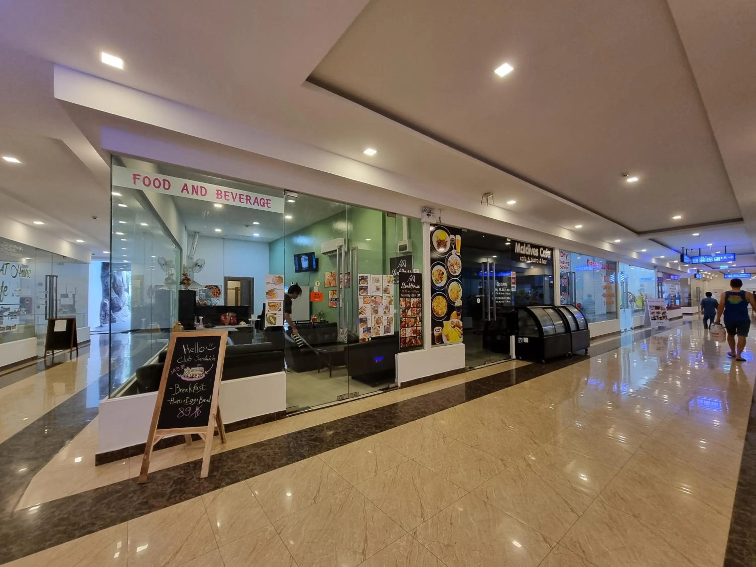 Laguna beach condo resort 3 maldives pattaya pool view ลากูน่า บีช คอนโด รีสอร์ต 3 พัทยา