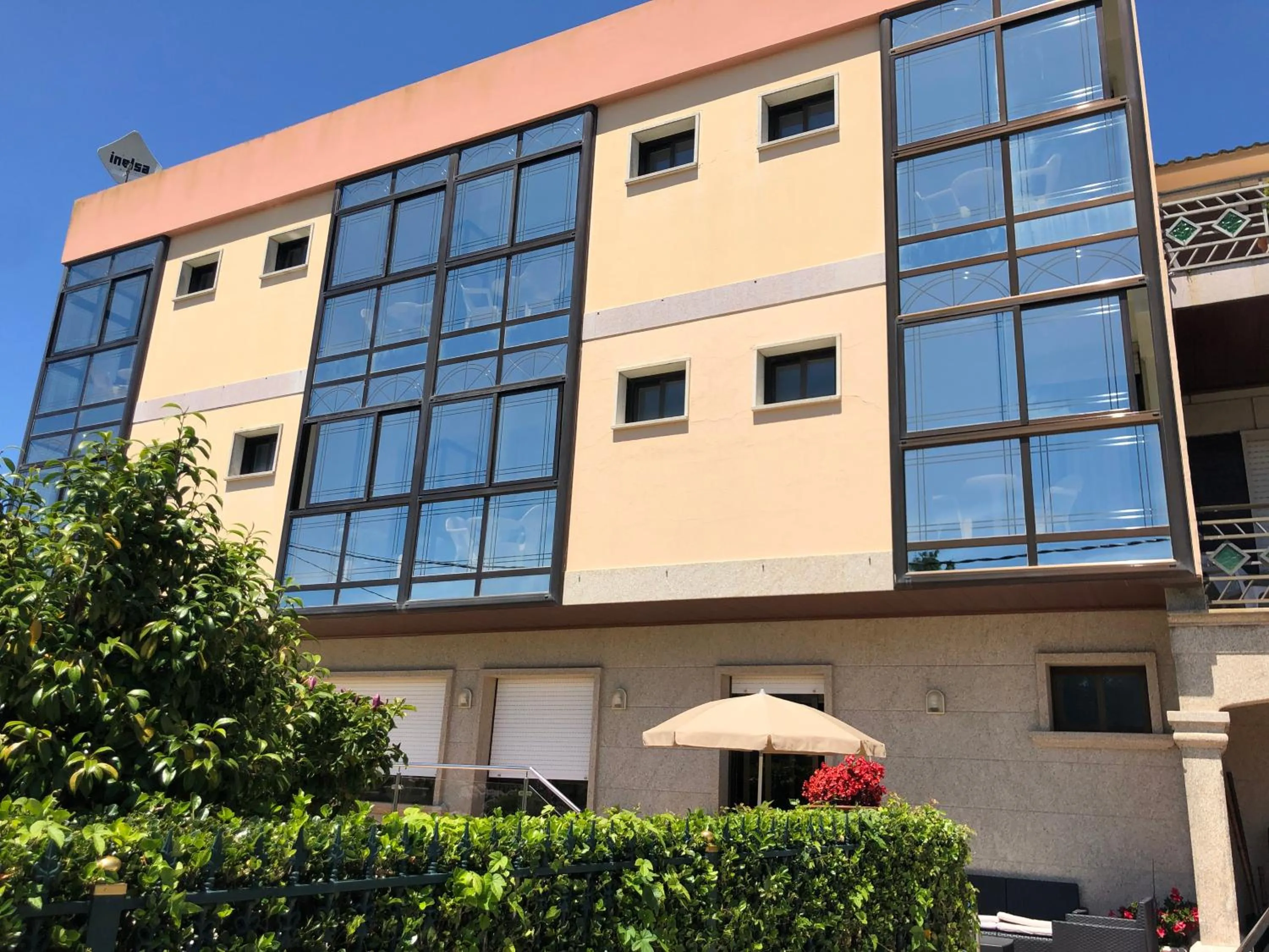 Property building in Hotel Florida