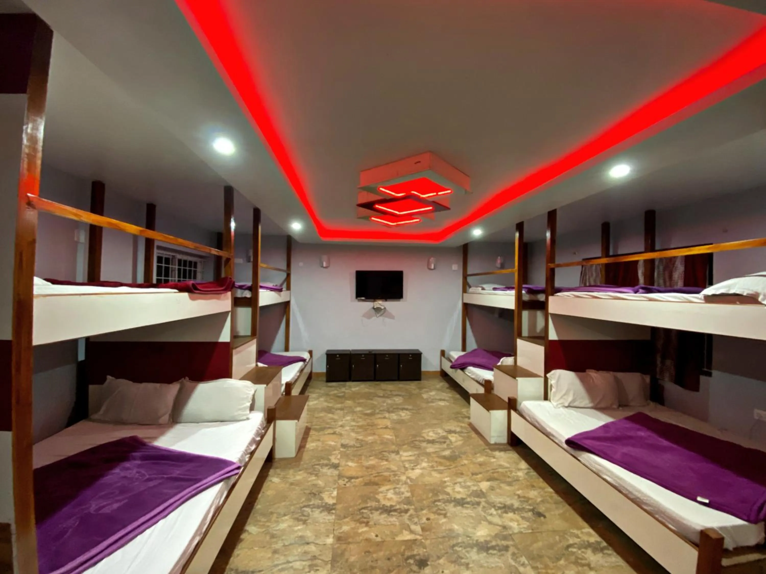 Bed in MAGIC MIST RESORT