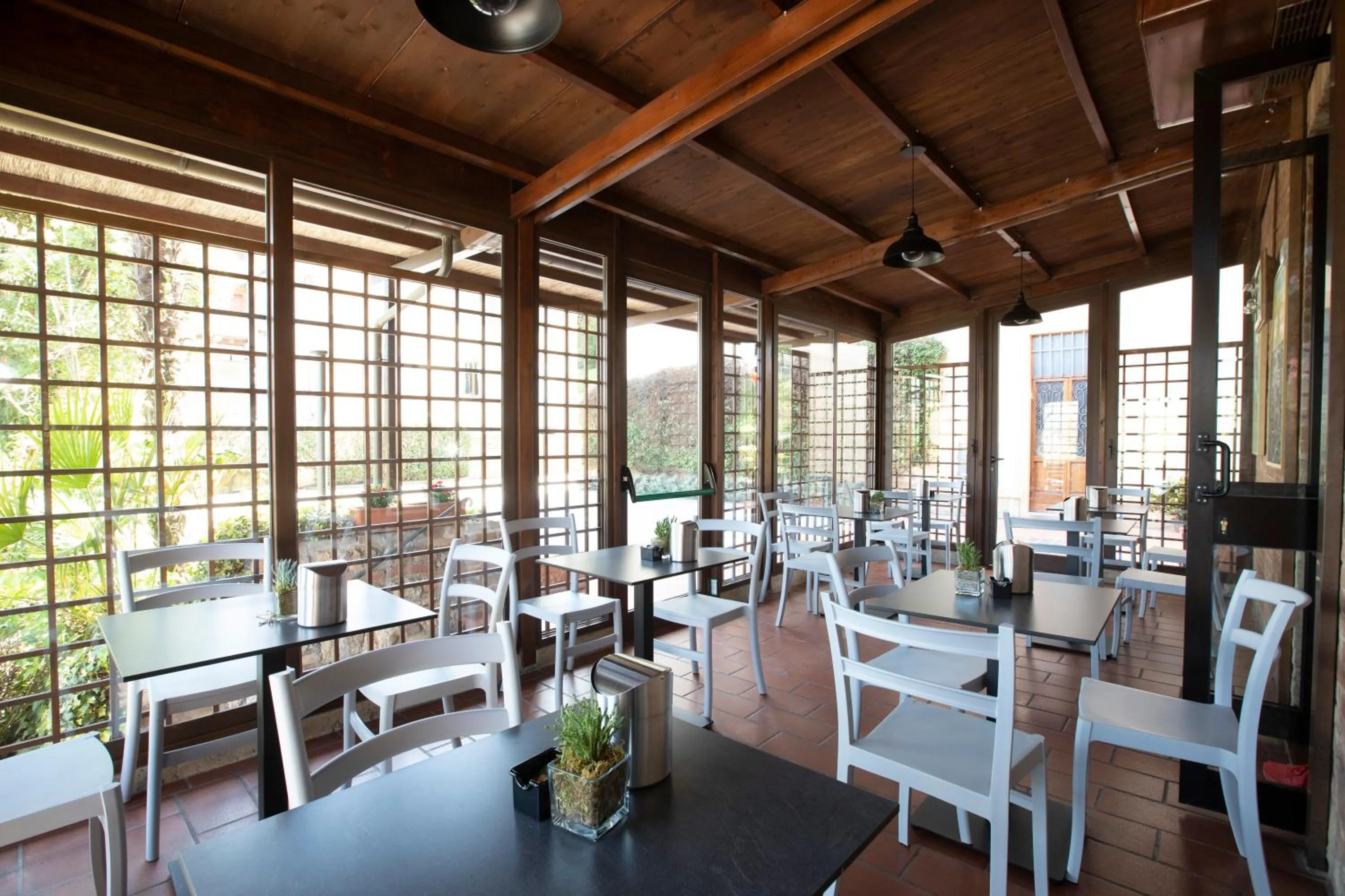 Lounge or bar in Hotel Arcobaleno Siena