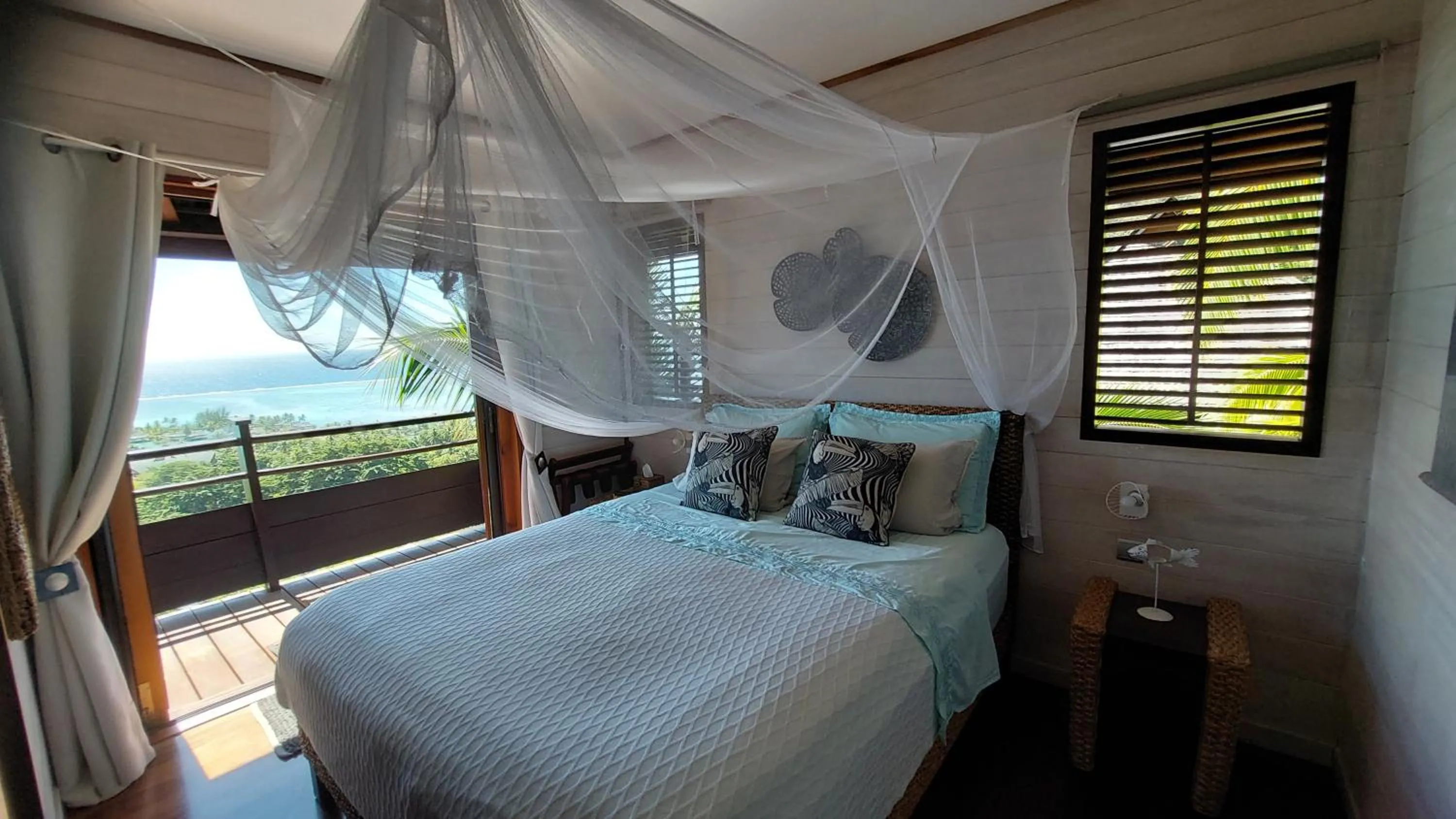 Bed in Villa Honu - Legends Residences - Stunning Ocean Views