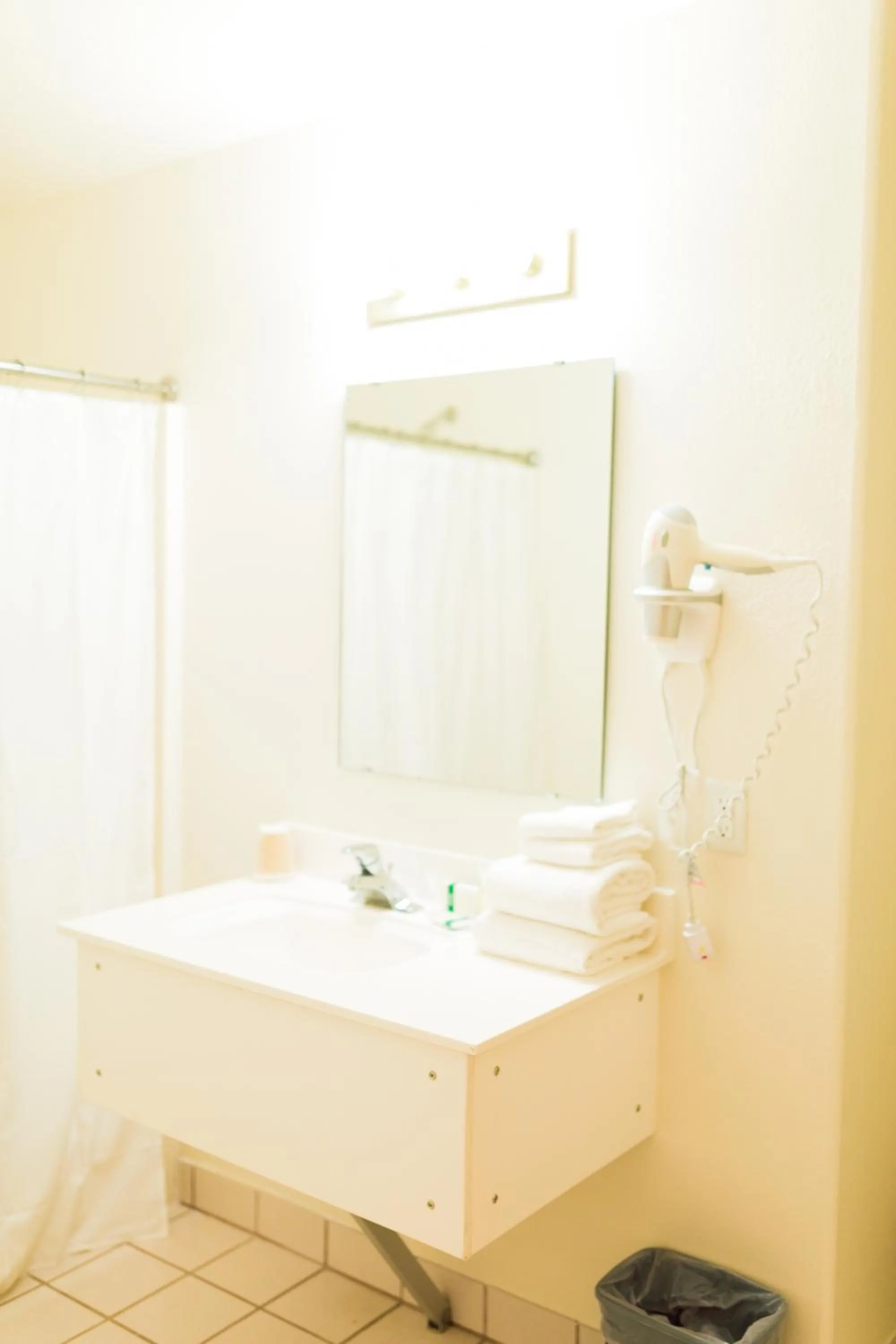 Bathroom in Two Sunsets Hotel