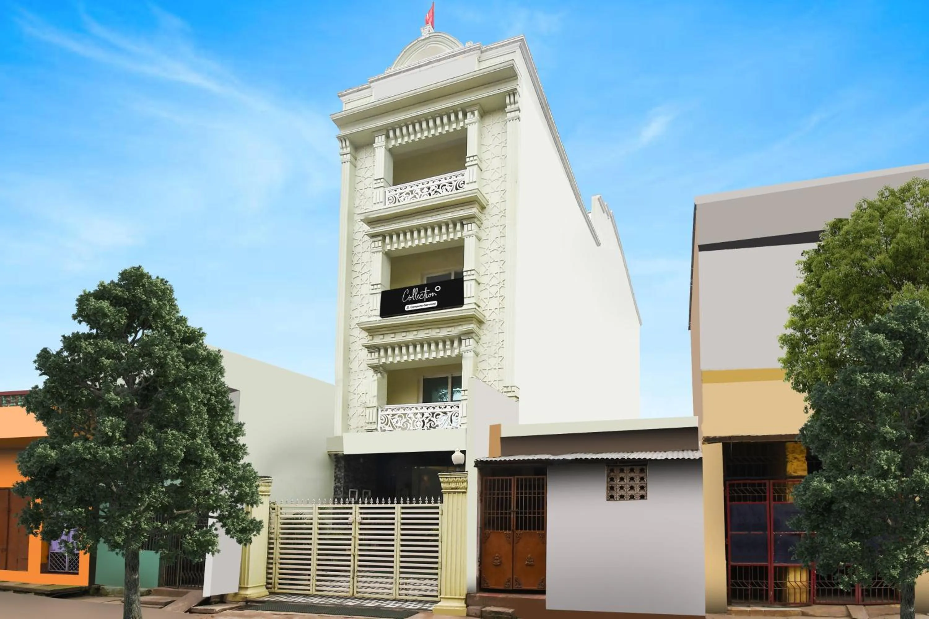 Facade/entrance in Super Collection O Paschim Dwar Near Jagannath Temple Formerly Hotel Subhadarshan