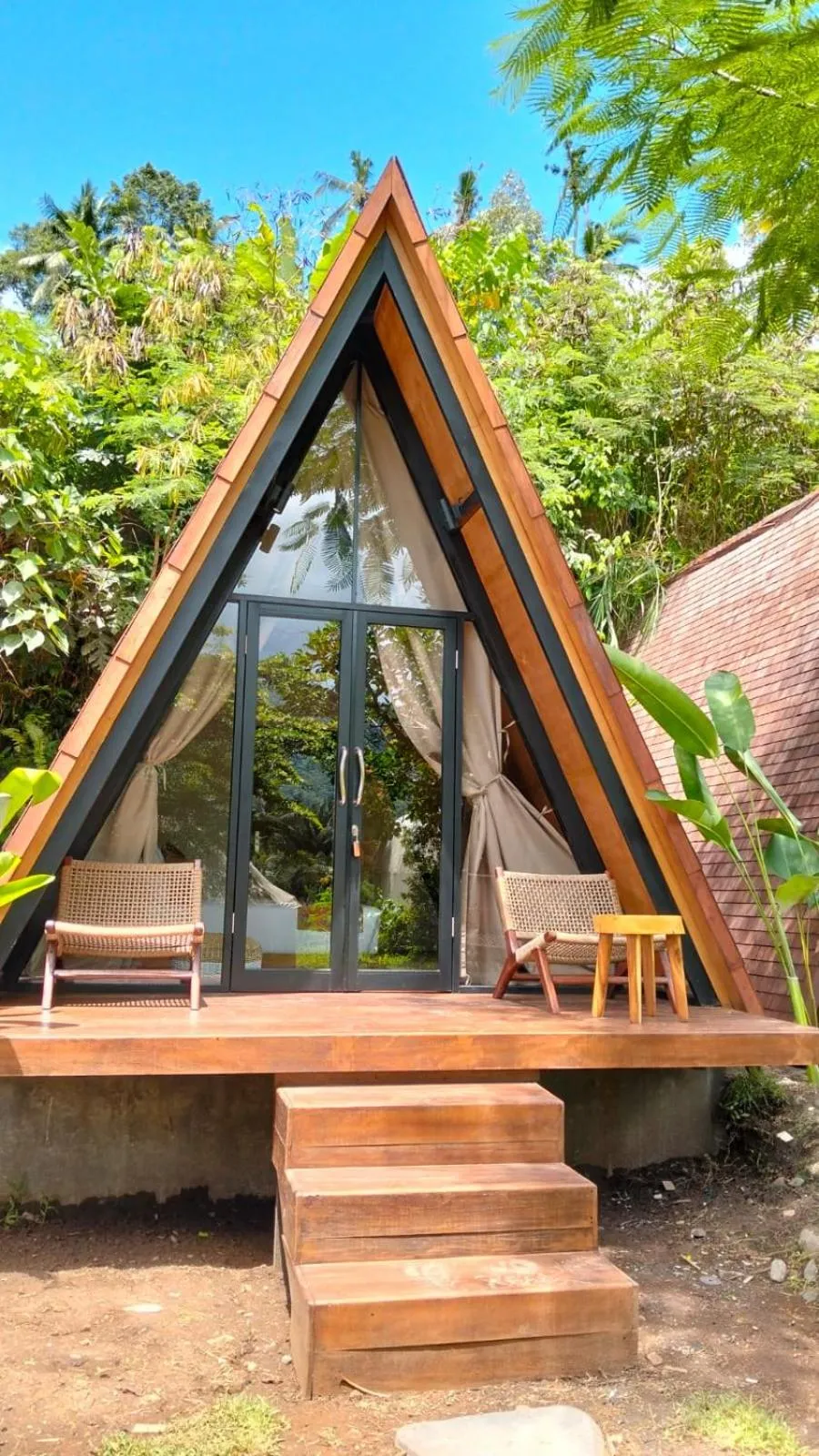 Property building in Natya River Sidemen