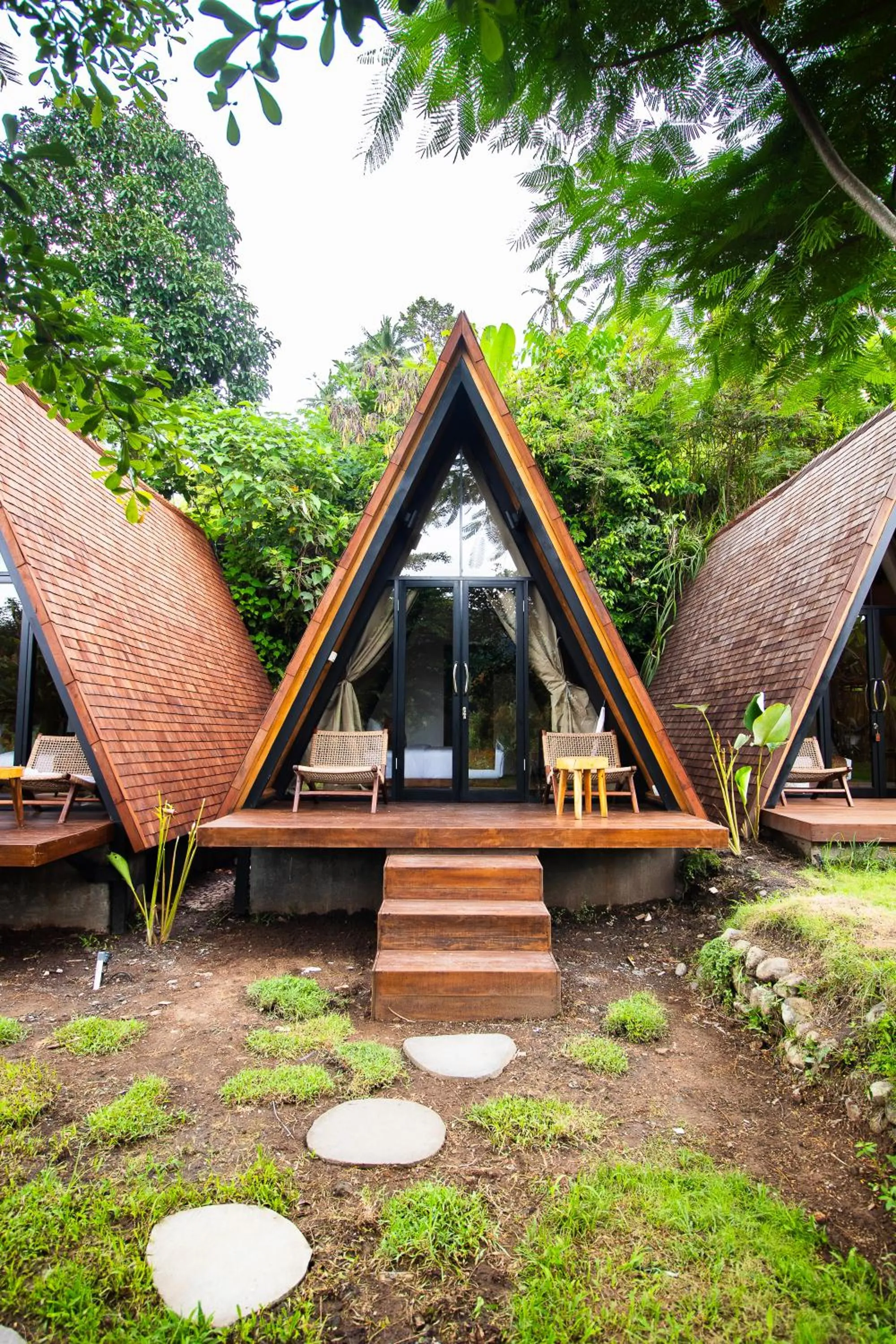 Property building in Natya River Sidemen