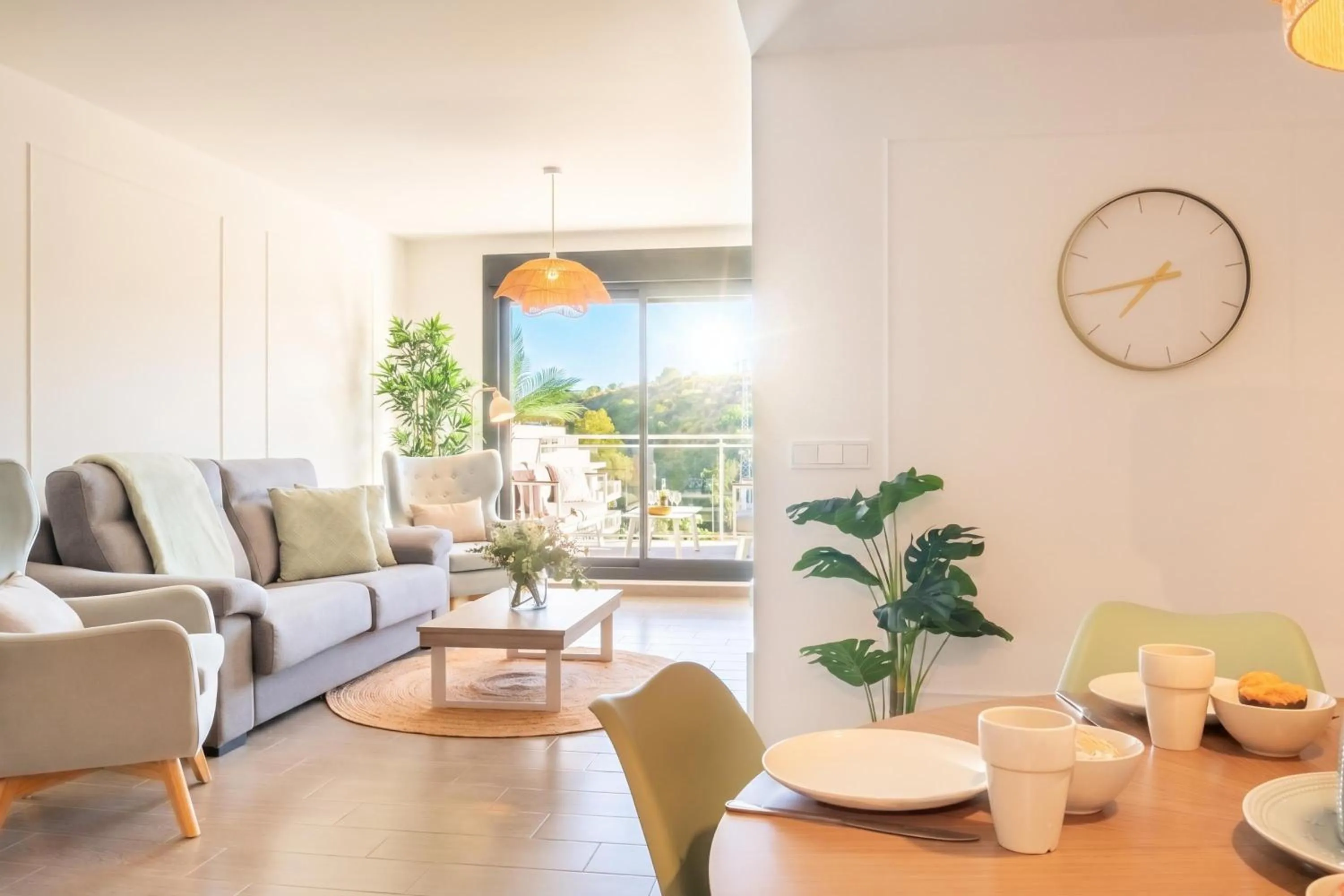 Living room in Luxury La Cala With Pool - Happy Rentals