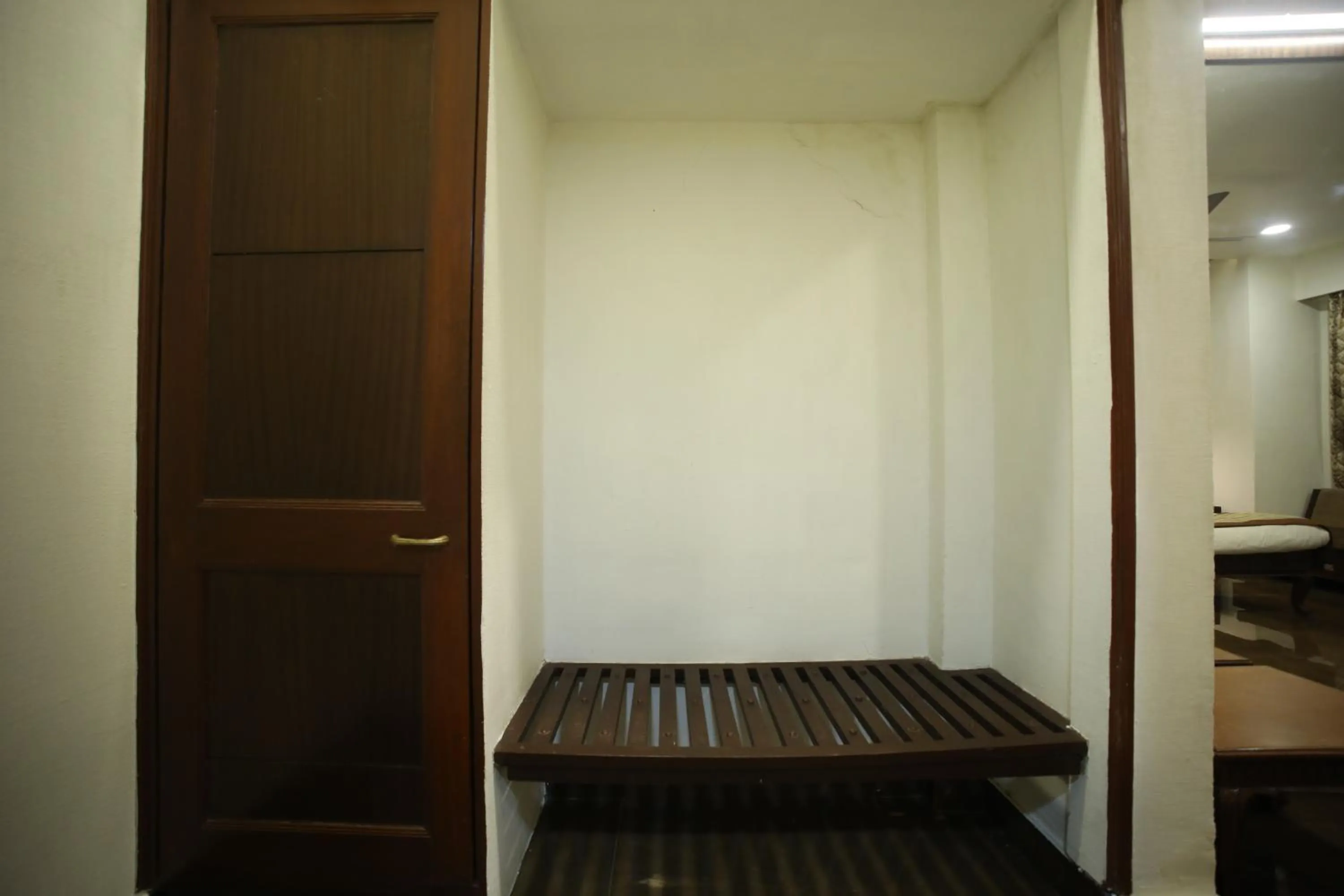 Area and facilities in The Byke Heritage Resort - Matheran