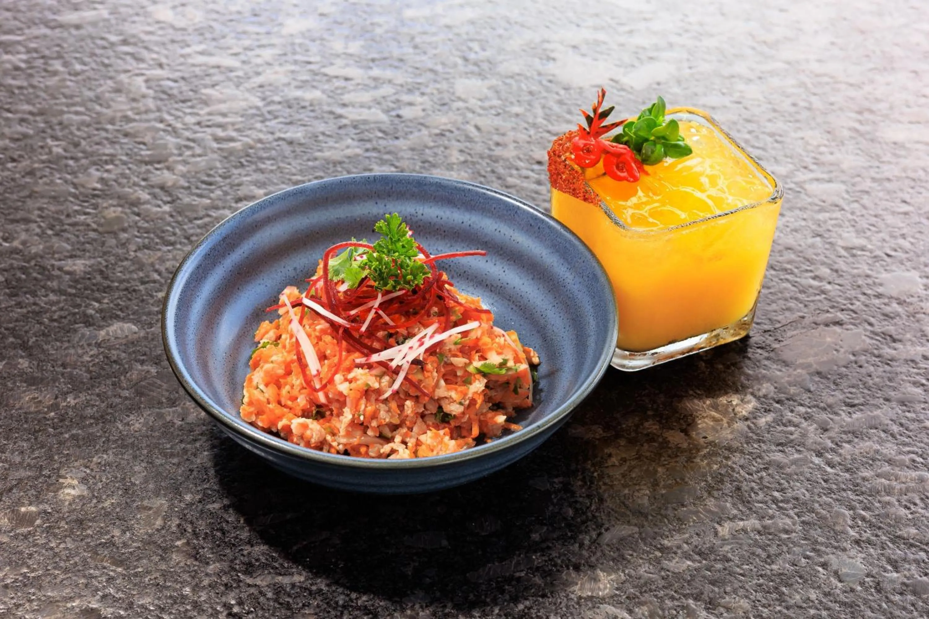 Restaurant/places to eat in Courtyard by Marriott Mazatlan Beach Resort